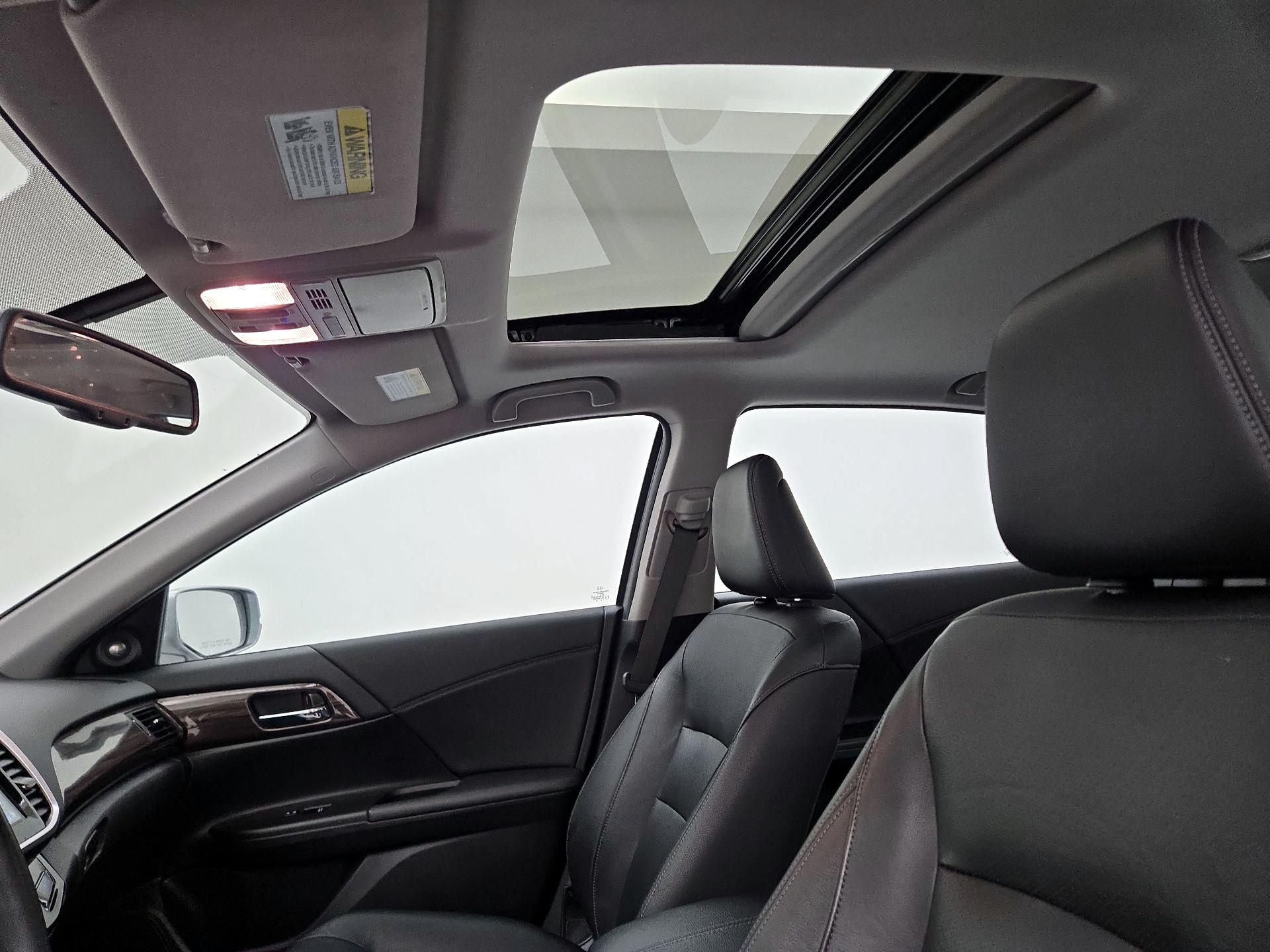 Thumbnail: 2016 Honda Accord - 19