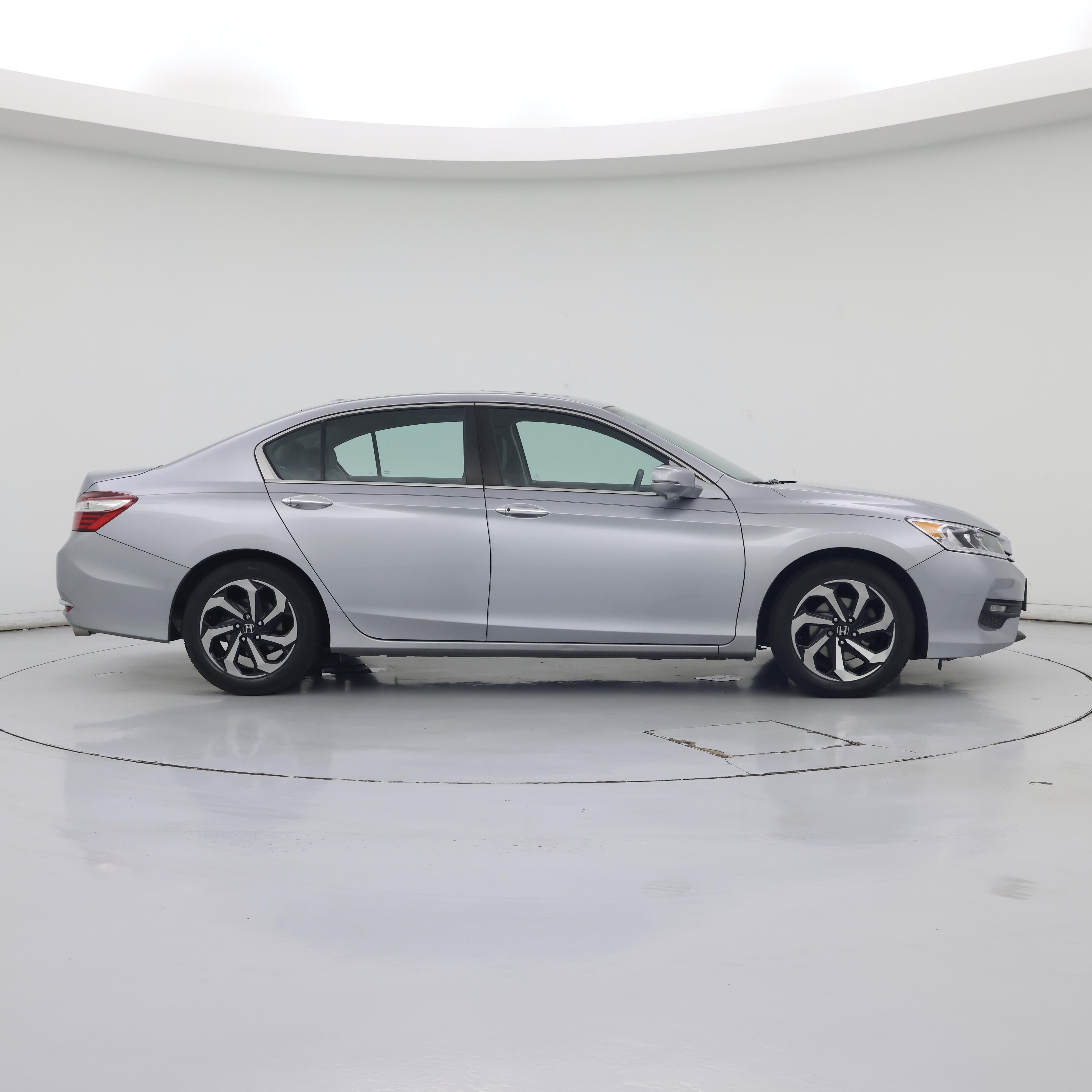 Thumbnail: 2016 Honda Accord - 7