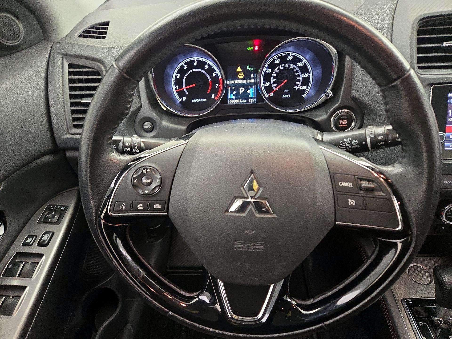 Thumbnail: 2019 Mitsubishi Outlander Sport - 10