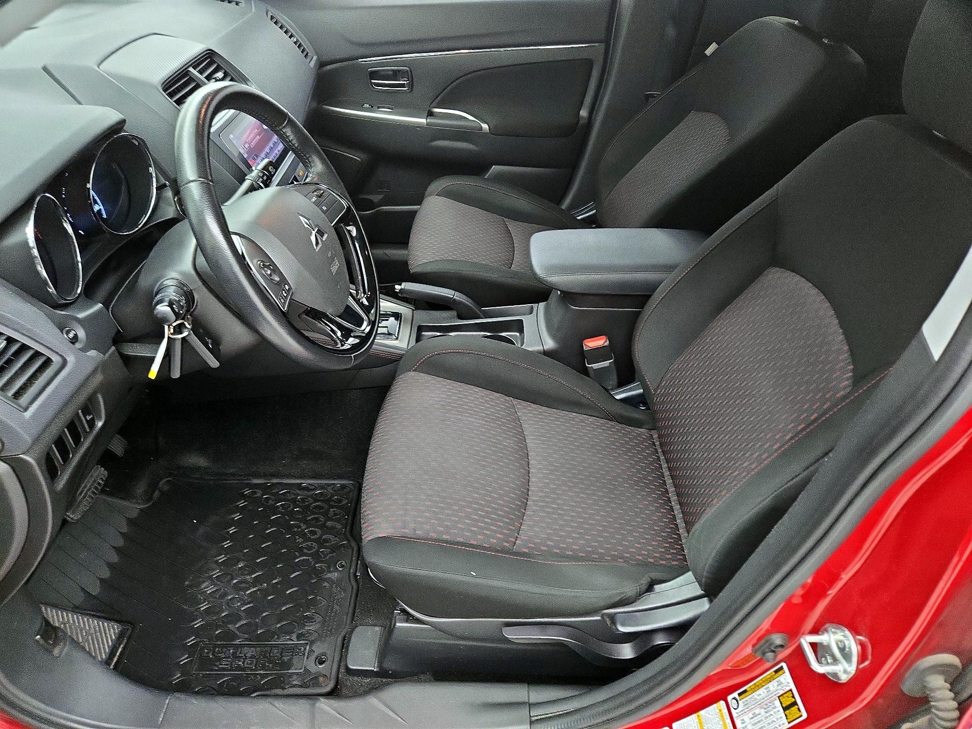 Thumbnail: 2019 Mitsubishi Outlander Sport - 11