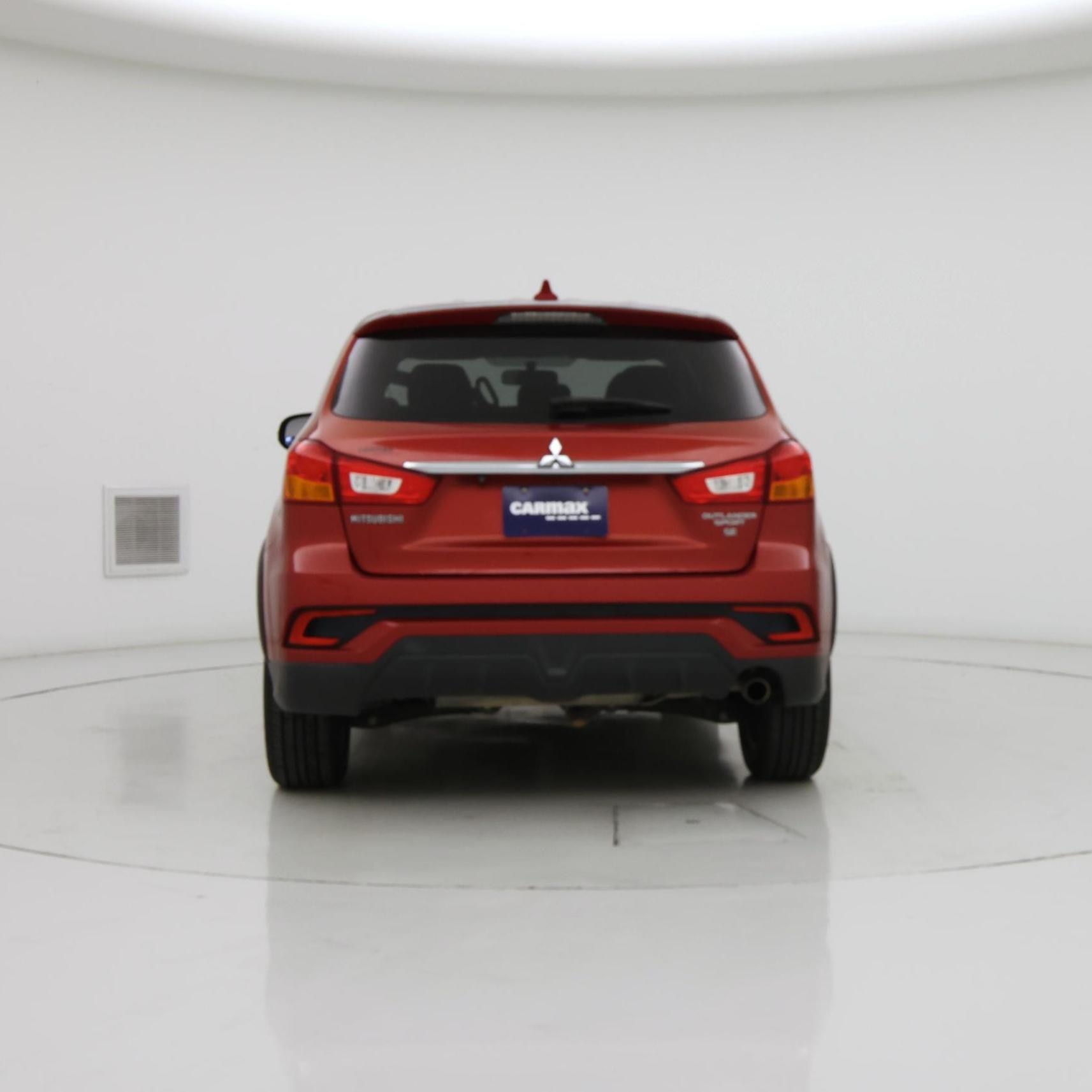 Thumbnail: 2019 Mitsubishi Outlander Sport - 6