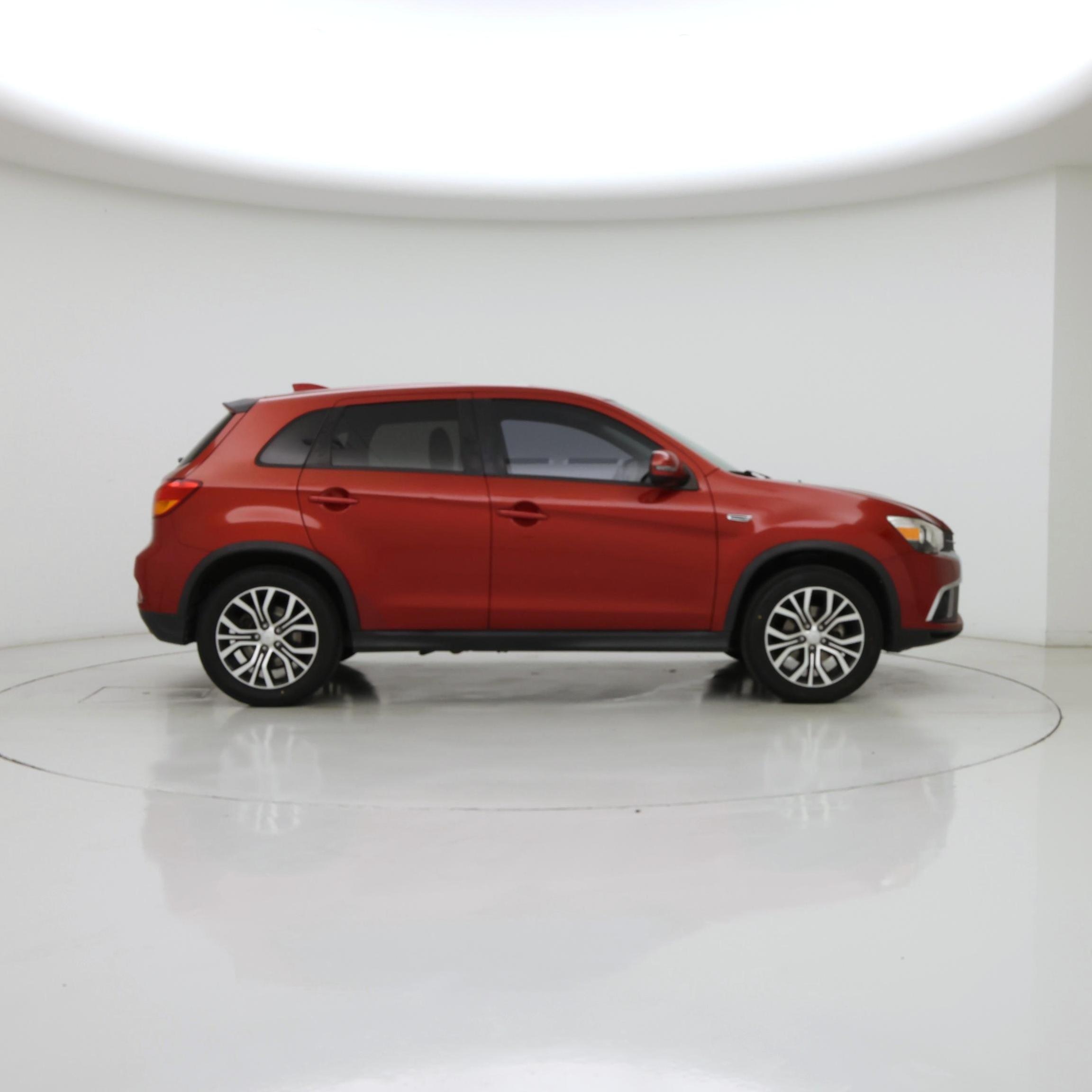 Thumbnail: 2019 Mitsubishi Outlander Sport - 7