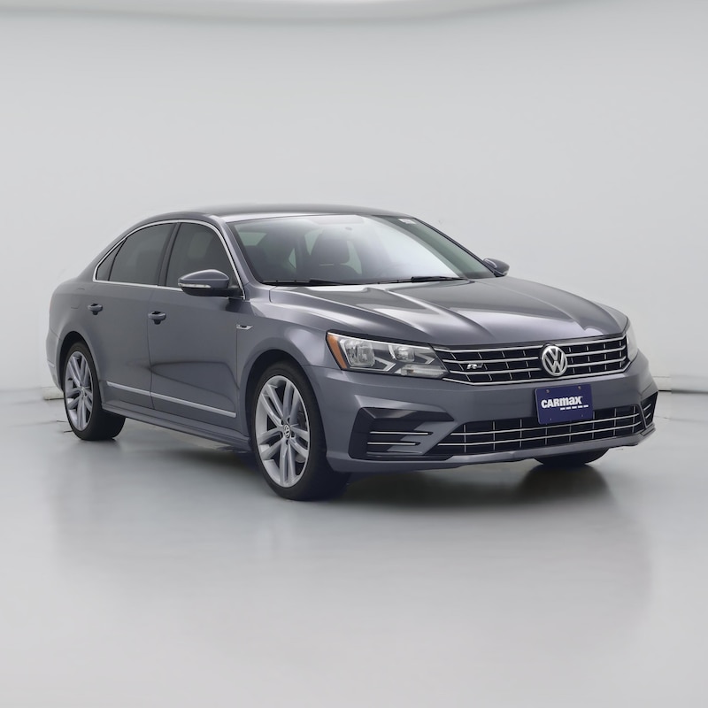 2017 Volkswagen Passat R-Line