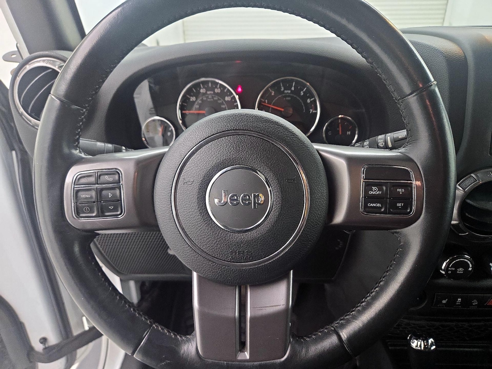 2018 Jeep Wrangler JK Unlimited Altitude - Photo 11