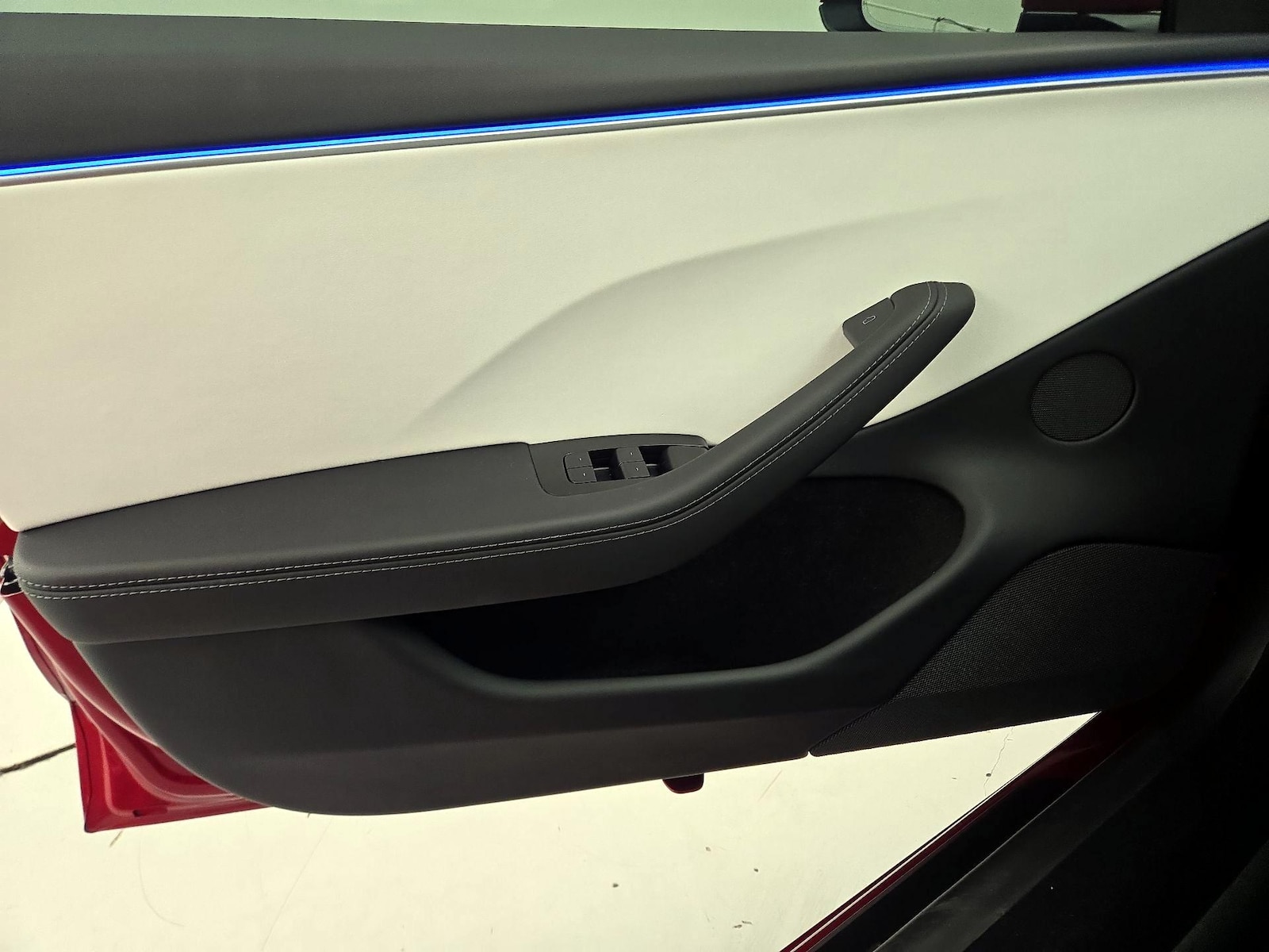 2025 Tesla Model 3 Performance - Photo 13