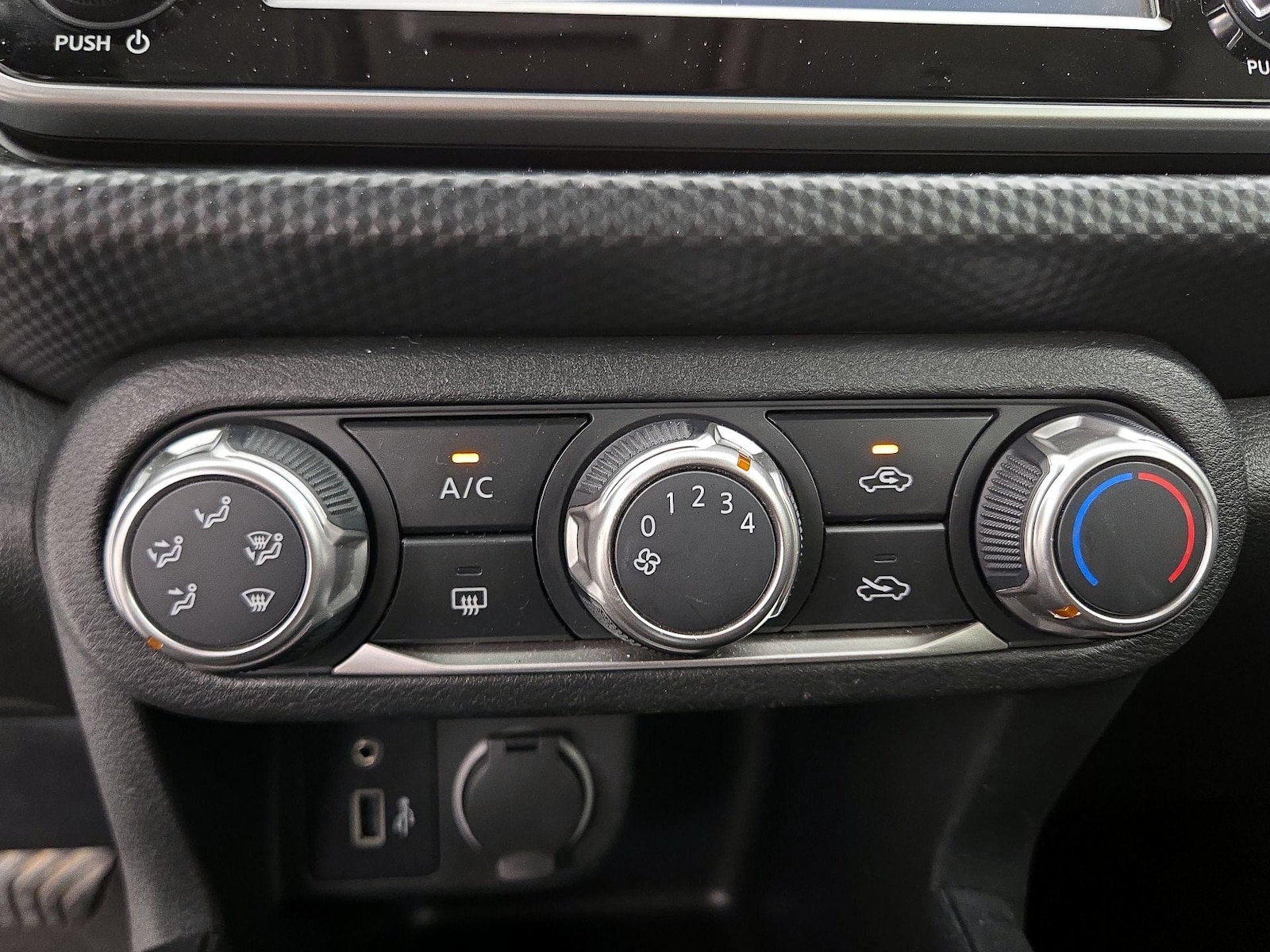 2021 Nissan Kicks S - Photo 17