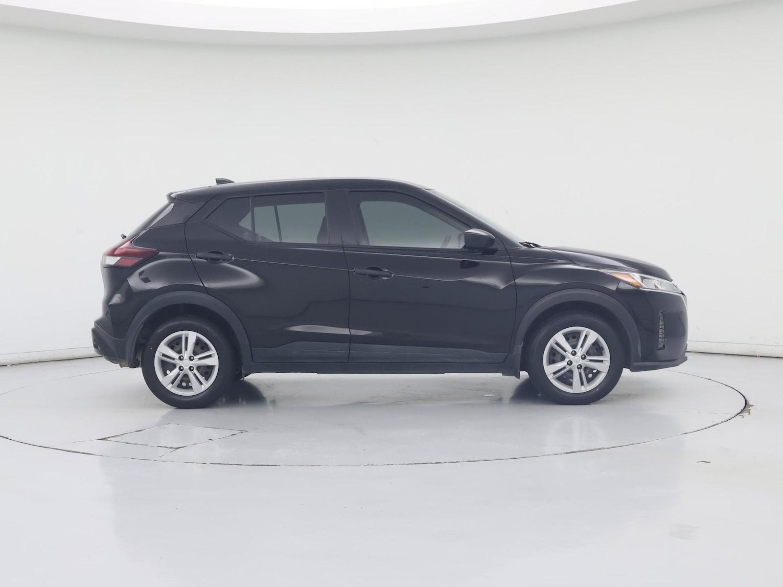 2021 Nissan Kicks S - Photo 8