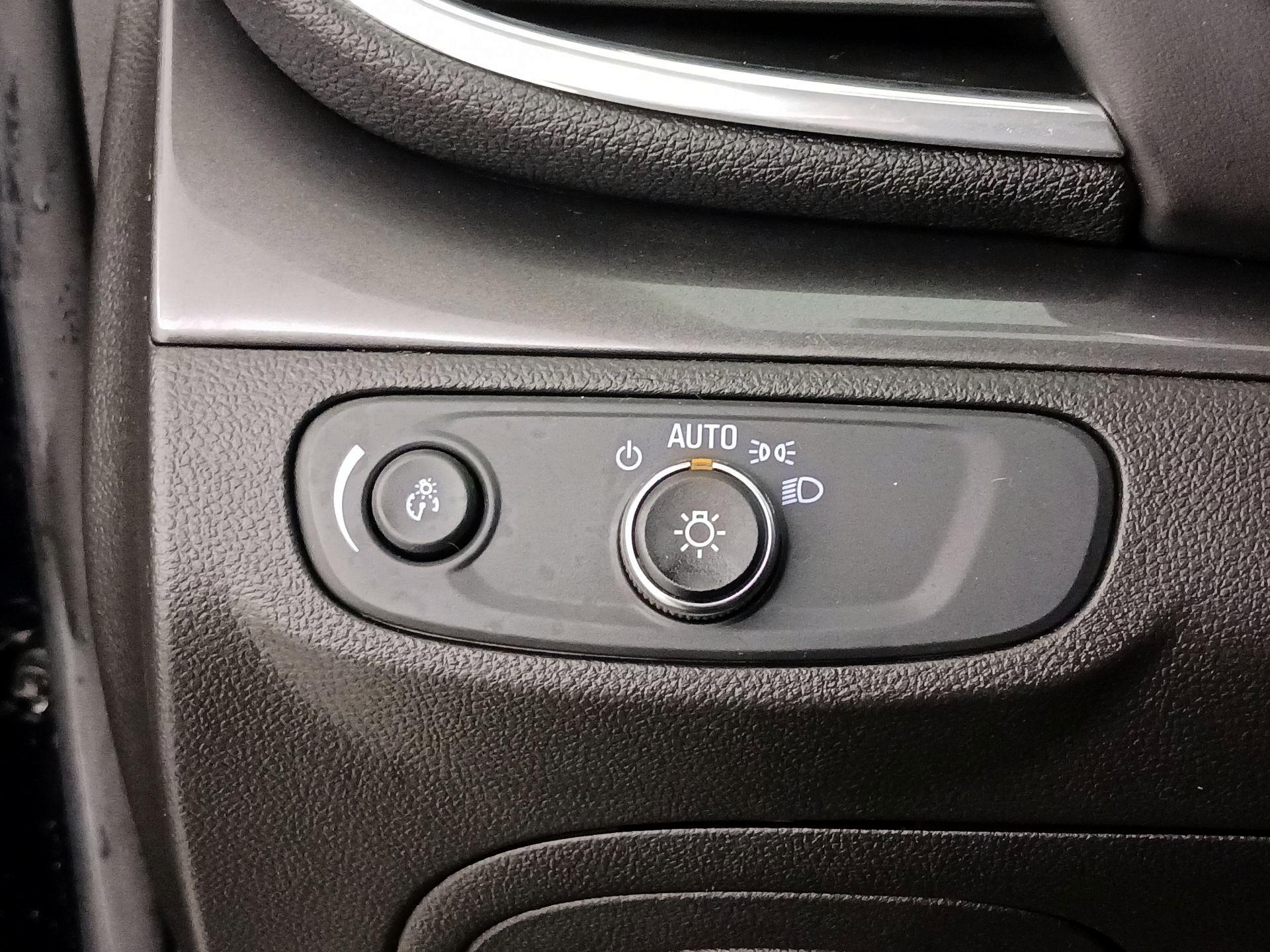 Thumbnail: 2022 Buick Encore - 13
