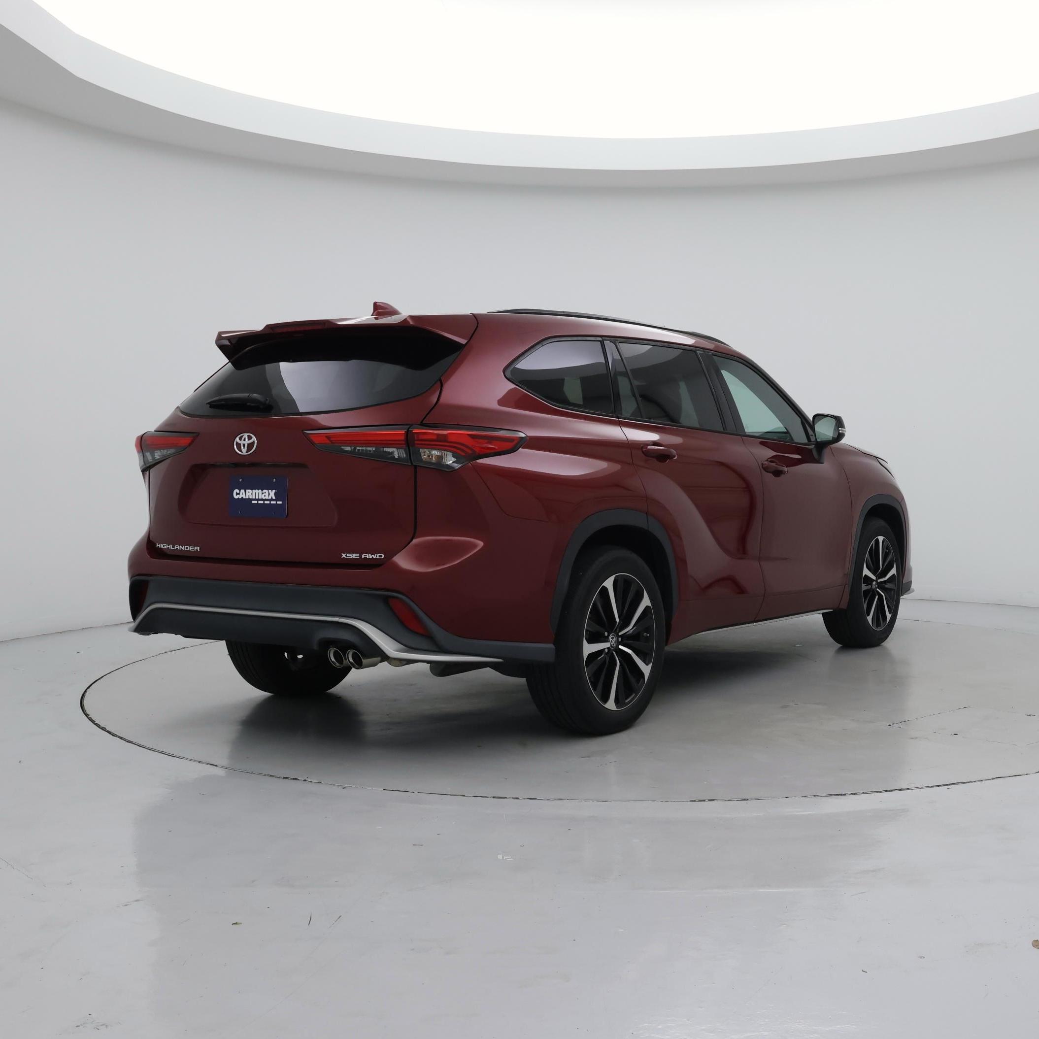 Thumbnail: 2022 Toyota Highlander - 8