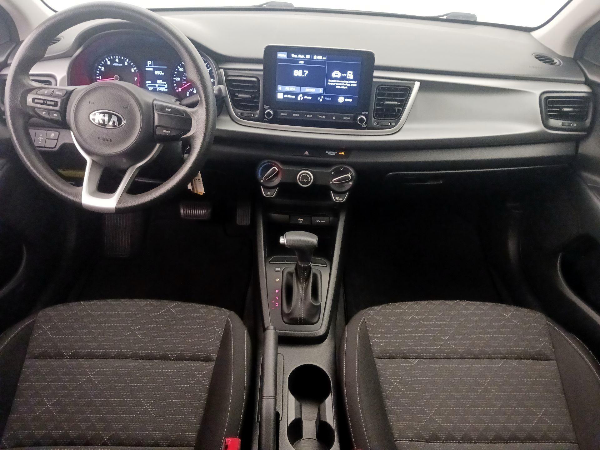 Thumbnail: 2021 Kia Rio - 9