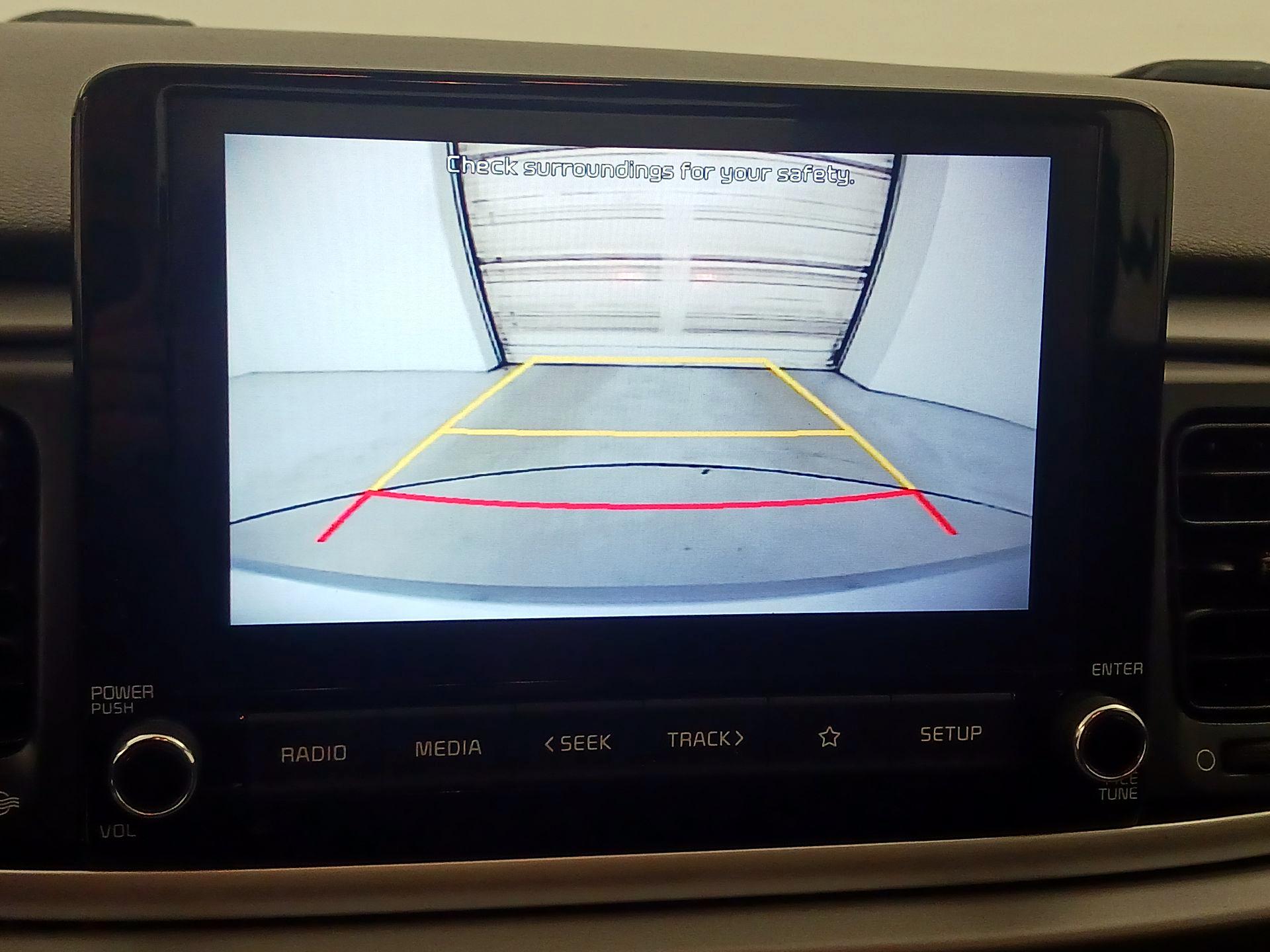 Thumbnail: 2021 Kia Rio - 14