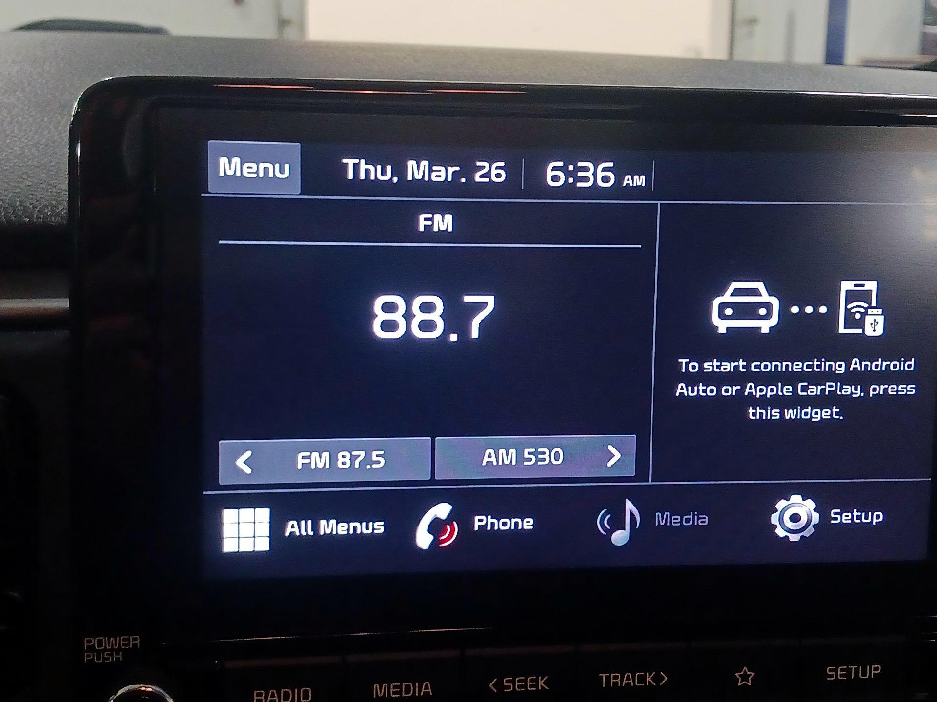 Thumbnail: 2021 Kia Rio - 15