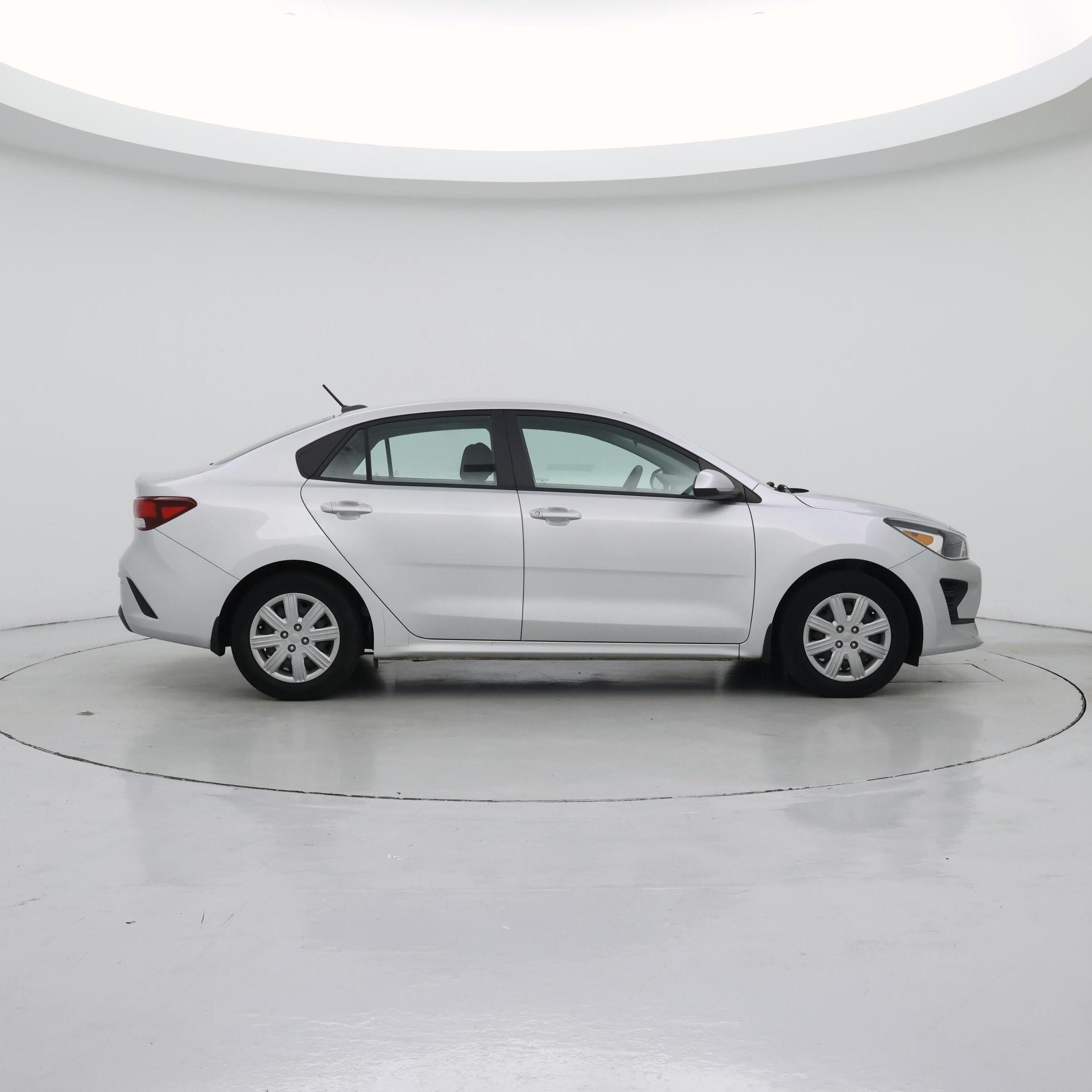 Thumbnail: 2021 Kia Rio - 7