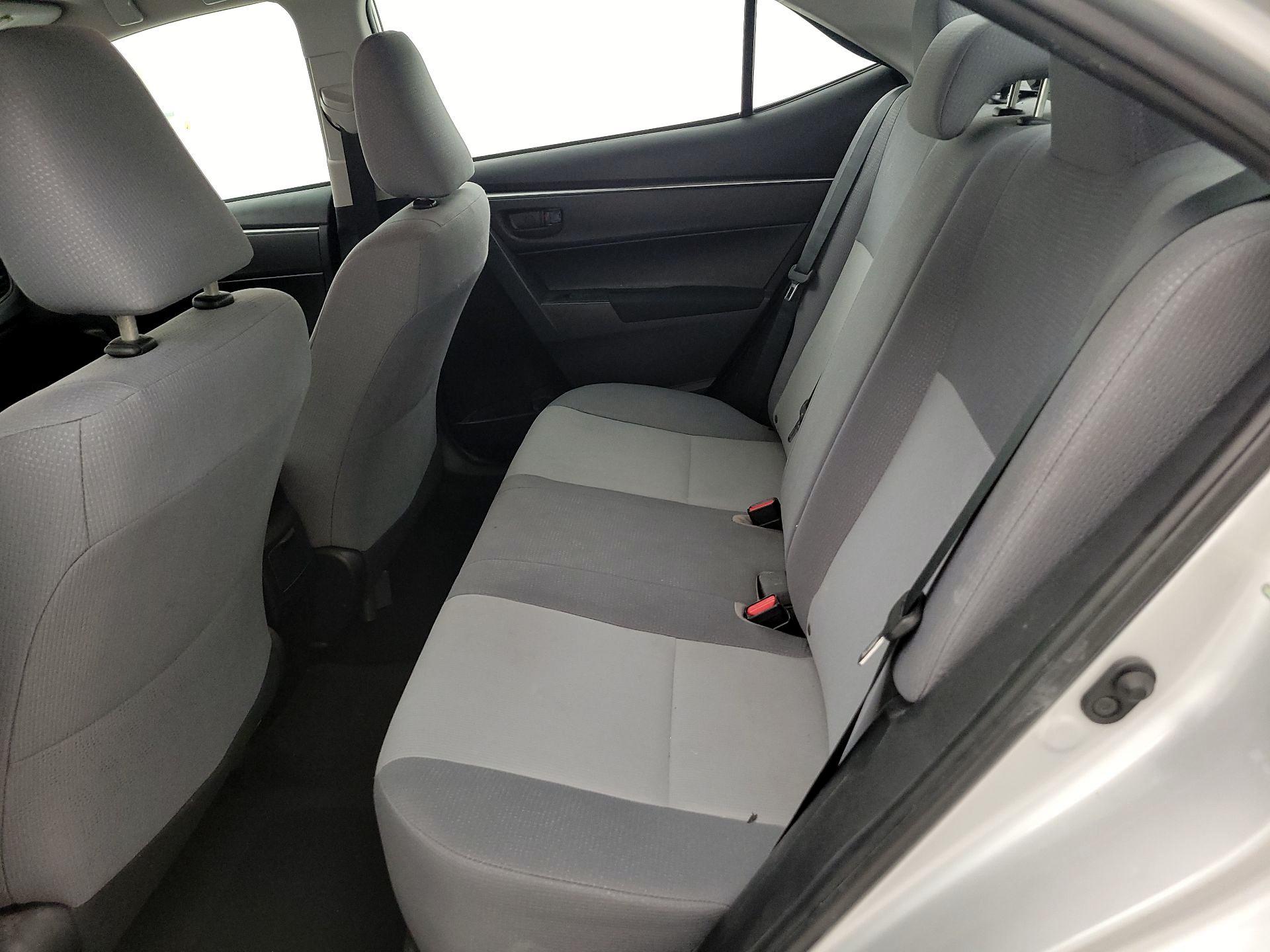 Thumbnail: 2016 Toyota Corolla - 18