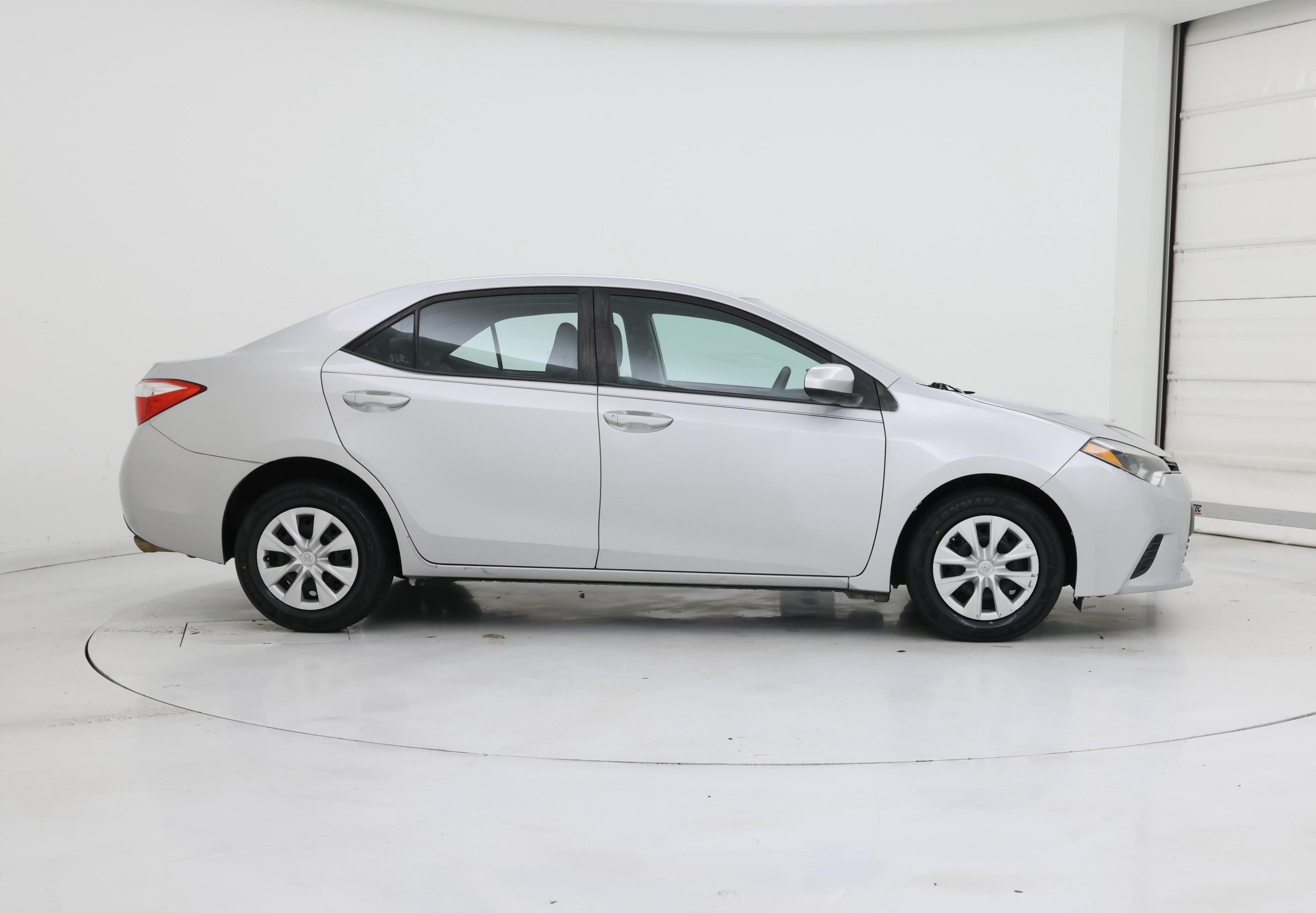 Thumbnail: 2016 Toyota Corolla - 7