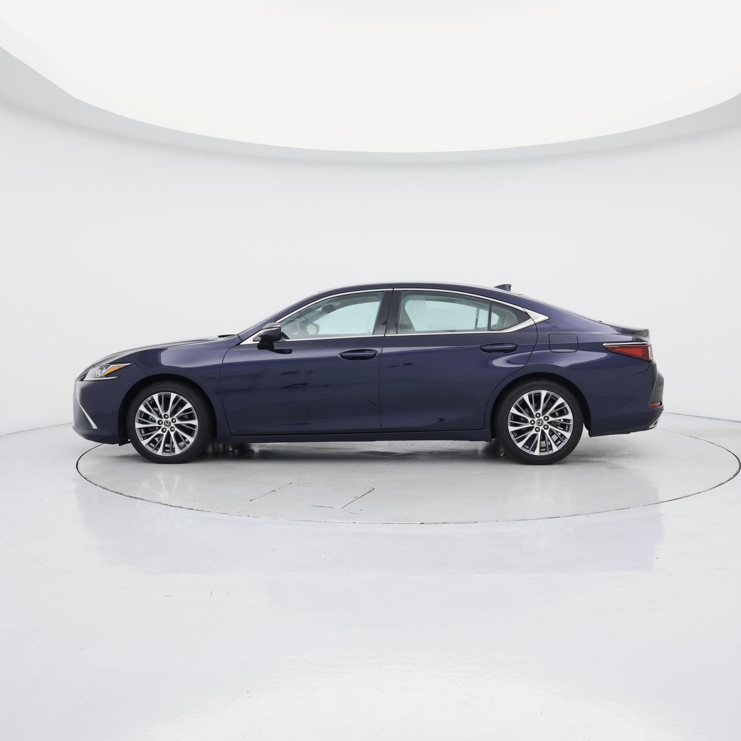 Thumbnail: 2021 Lexus ES - 3