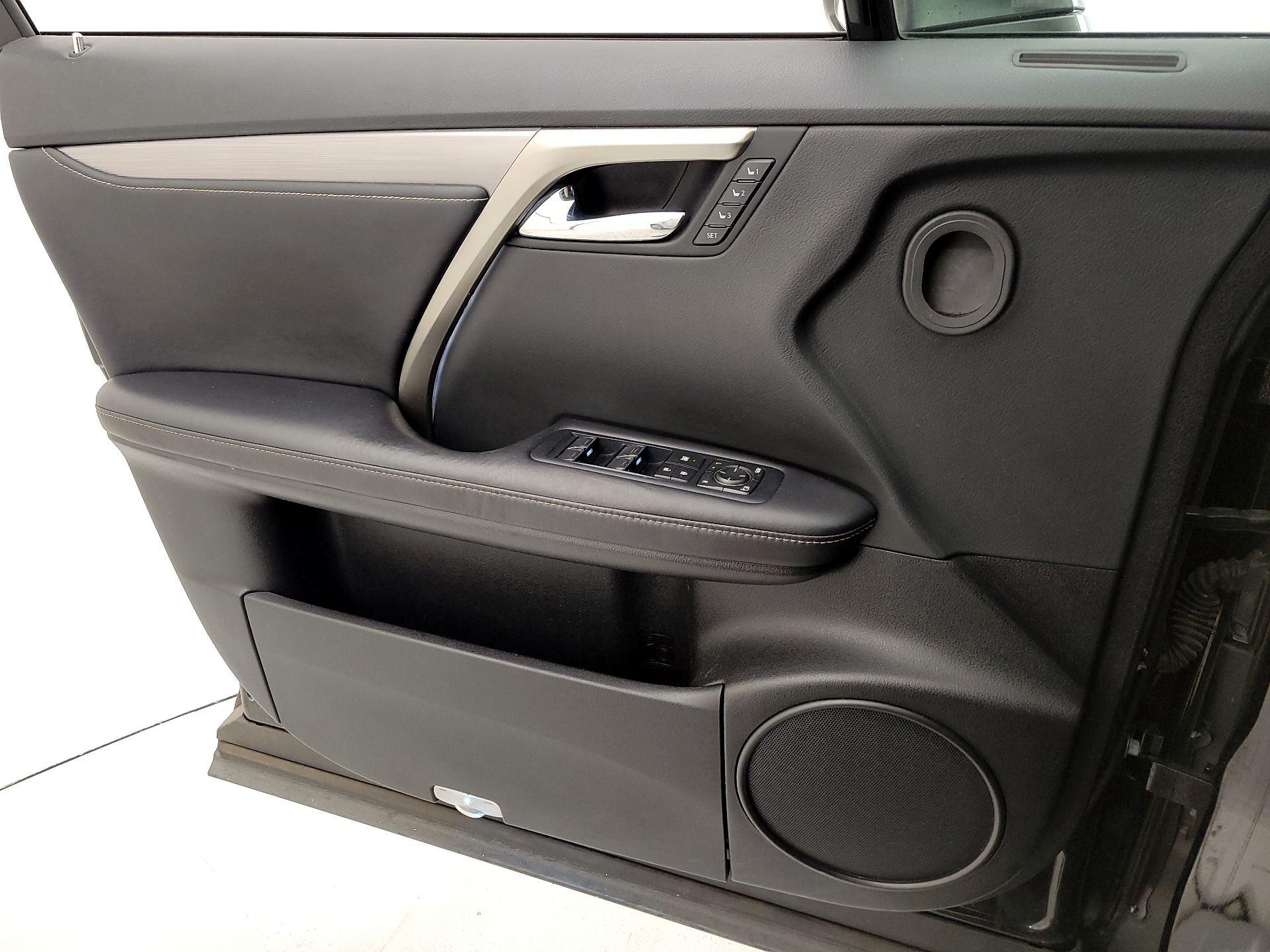 Thumbnail: 2017 Lexus RX - 12