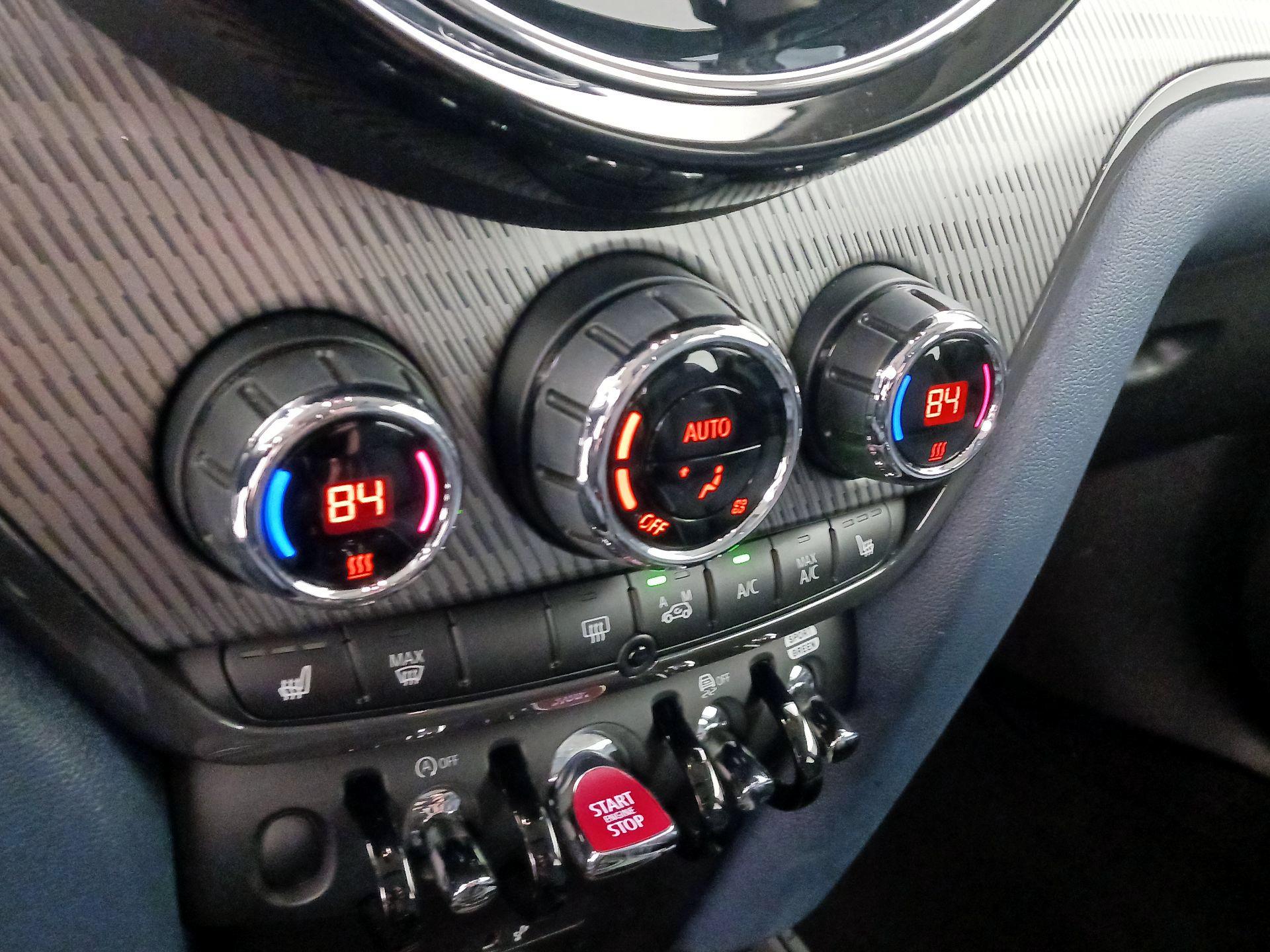 Thumbnail: 2023 MINI Cooper Countryman - 17