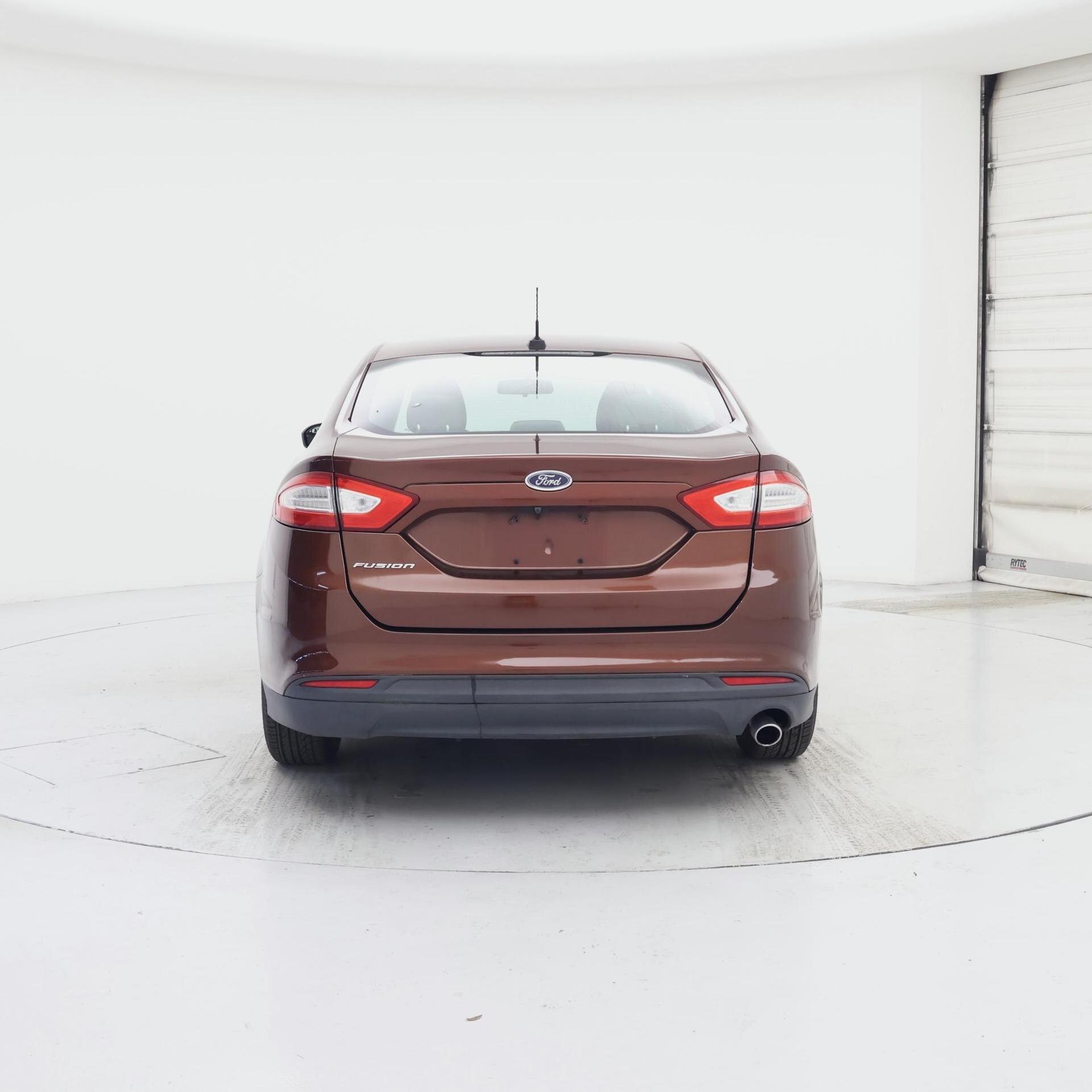 Thumbnail: 2016 Ford Fusion - 6