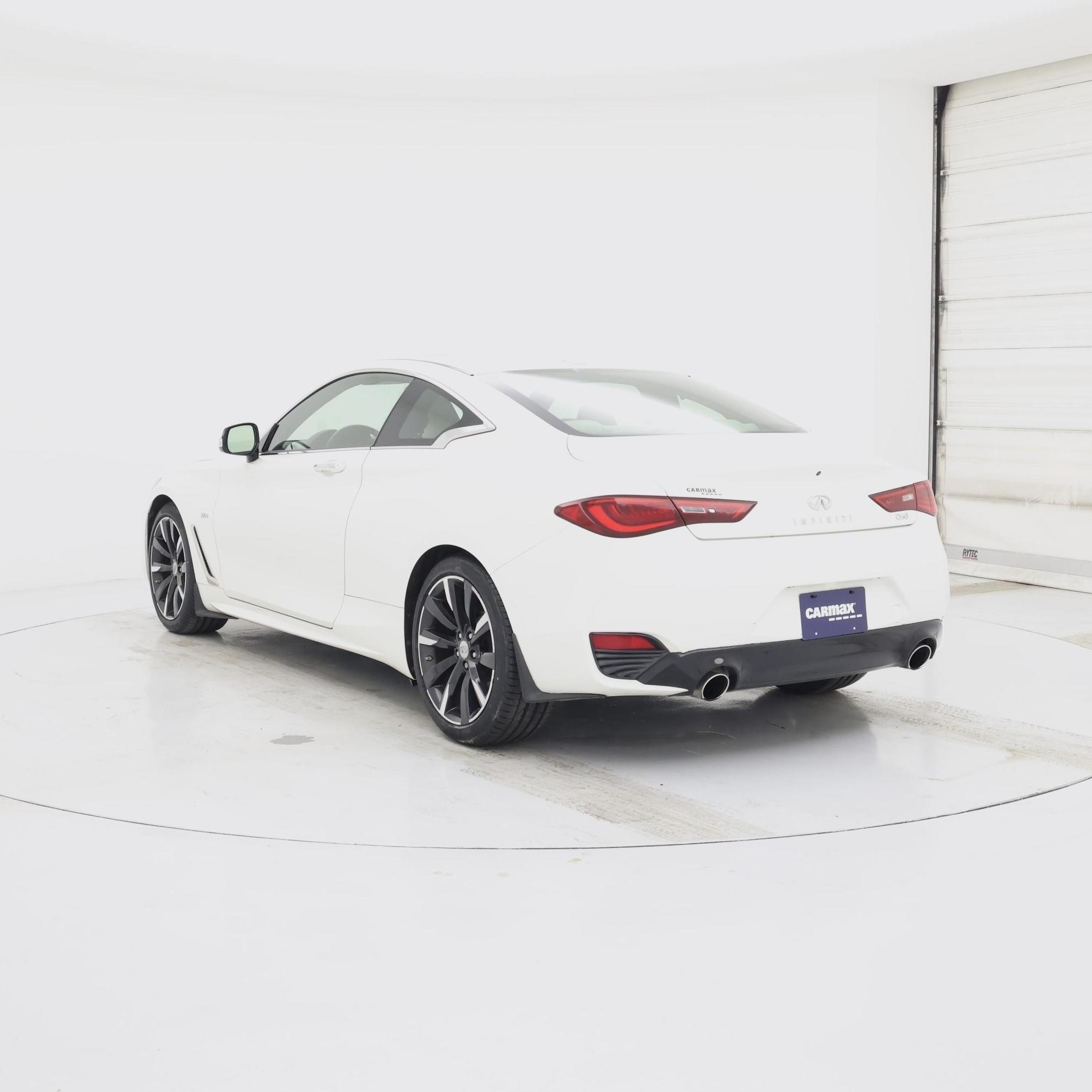 Thumbnail: 2017 INFINITI Q60 - 2