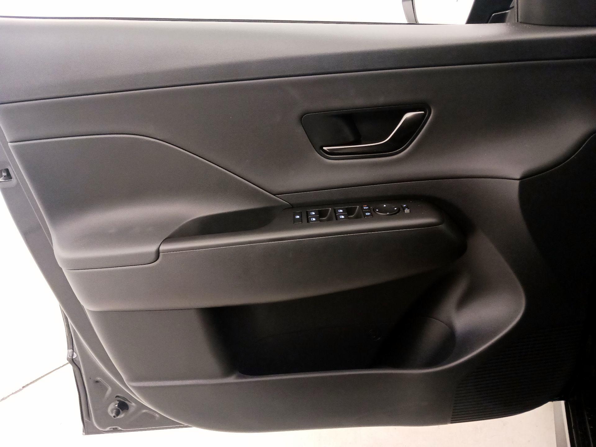 Thumbnail: 2025 Hyundai Kona - 12