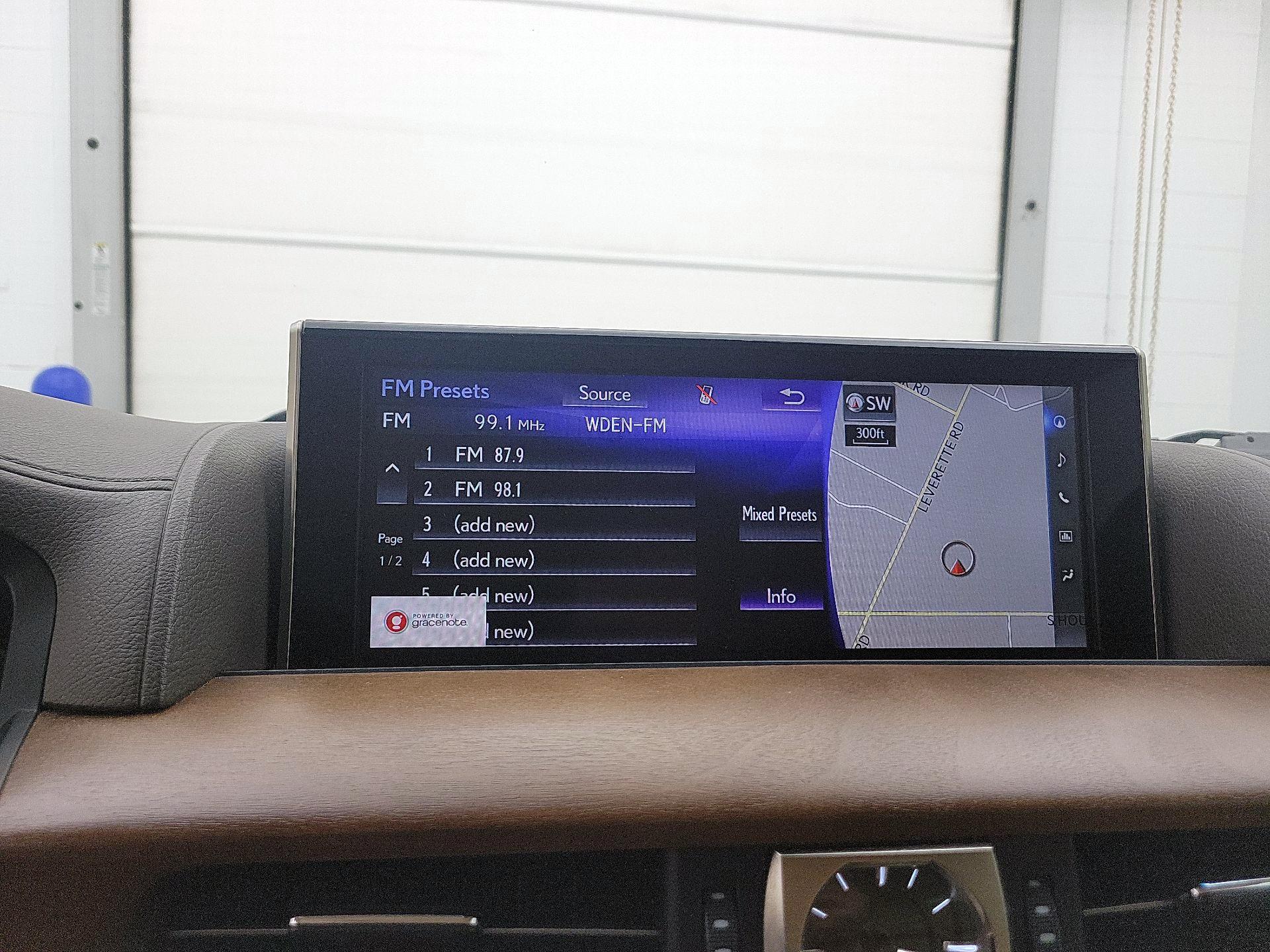 Thumbnail: 2020 Lexus LX - 16