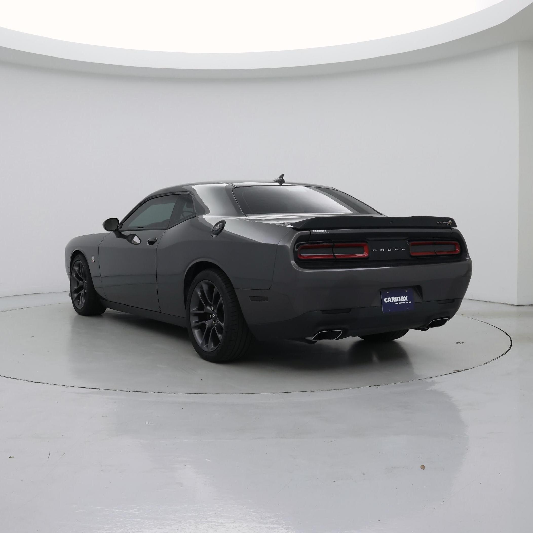 Thumbnail: 2022 Dodge Challenger - 2