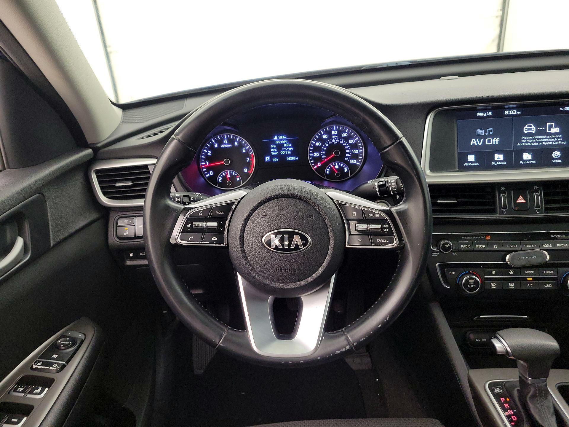 Thumbnail: 2019 Kia Optima - 10