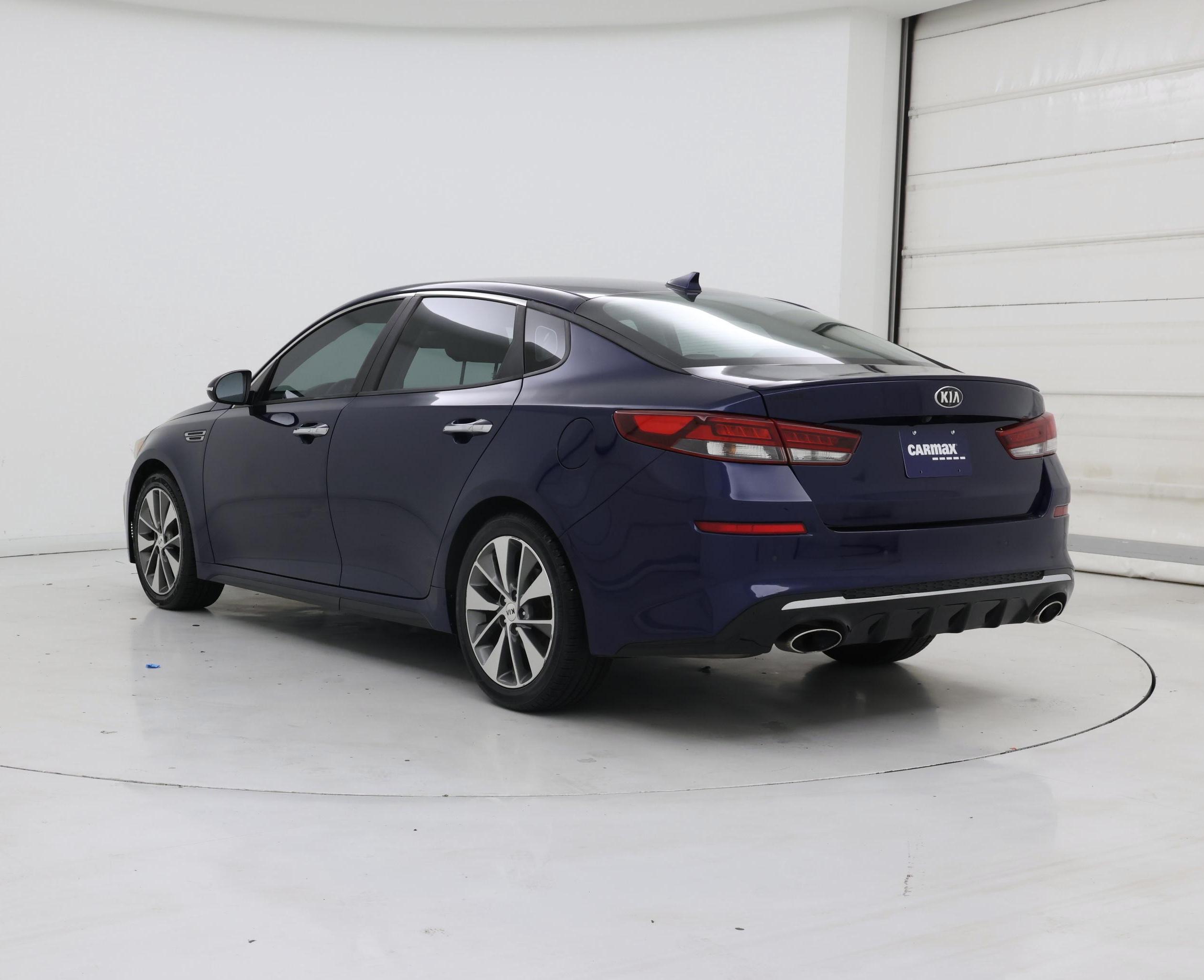 Thumbnail: 2019 Kia Optima - 2