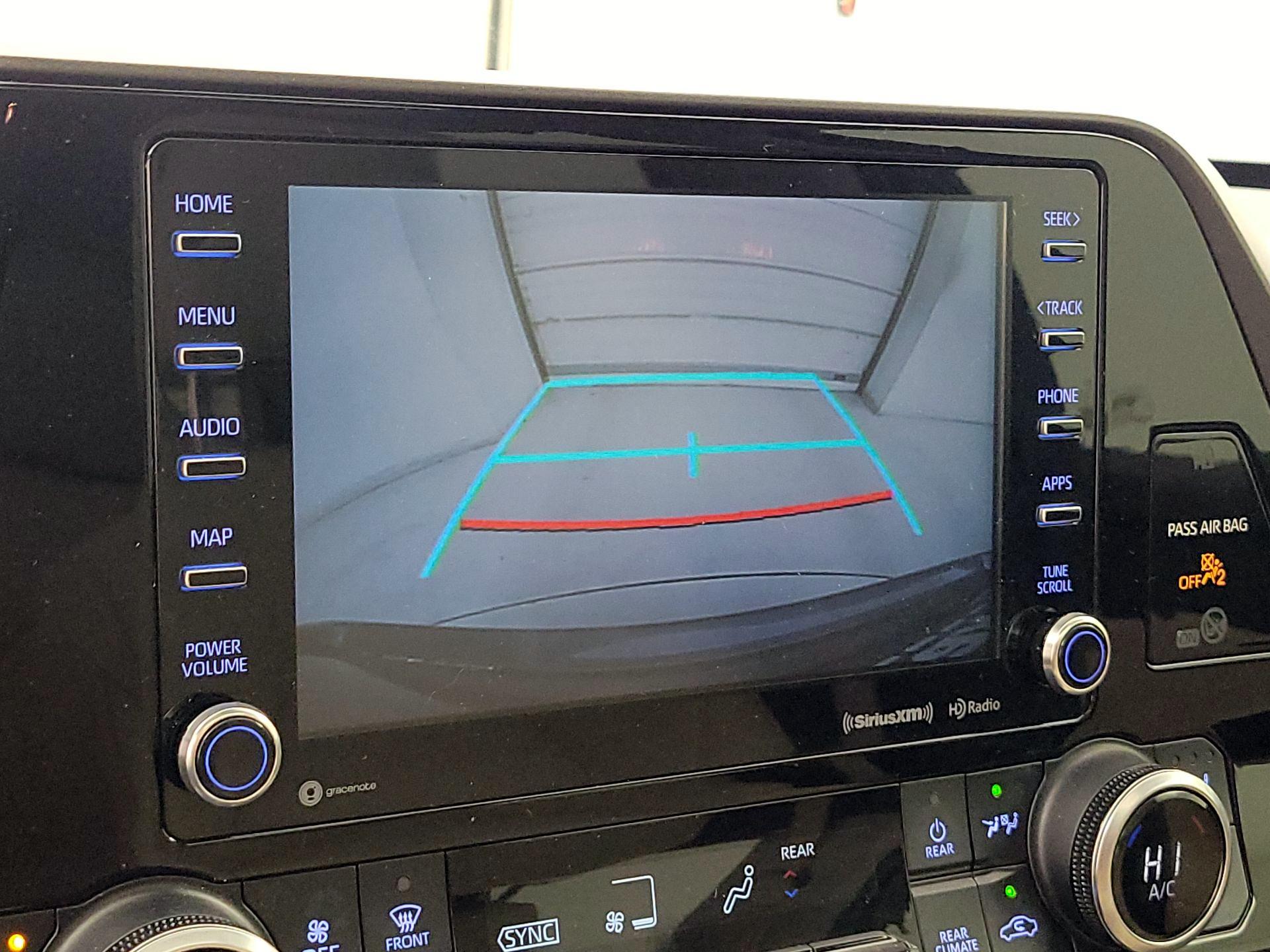 Thumbnail: 2020 Toyota Highlander - 14