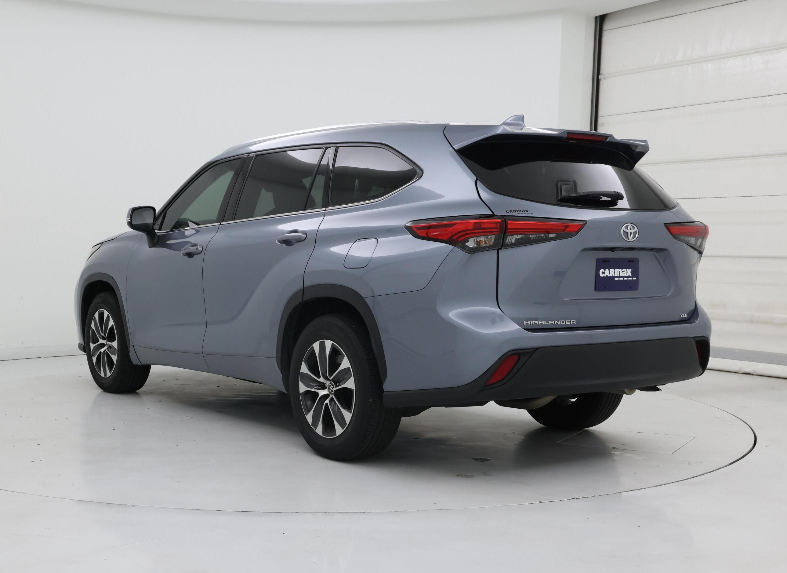 Thumbnail: 2020 Toyota Highlander - 2