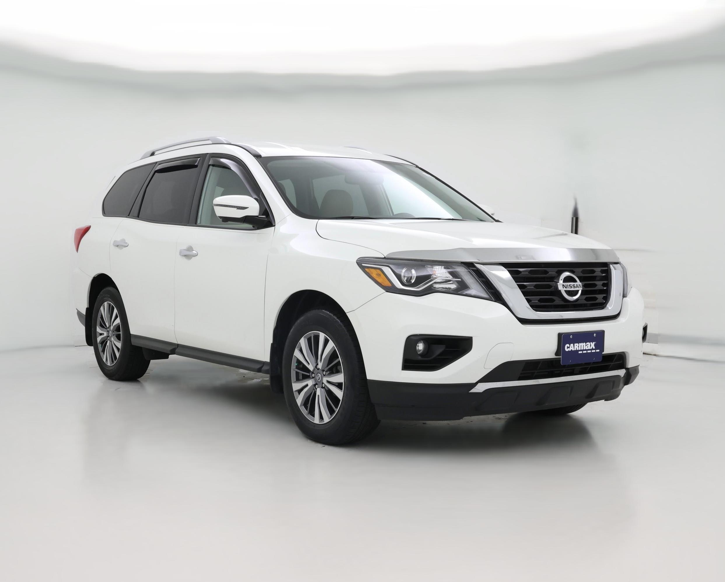 Thumbnail: 2019 Nissan Pathfinder - 1