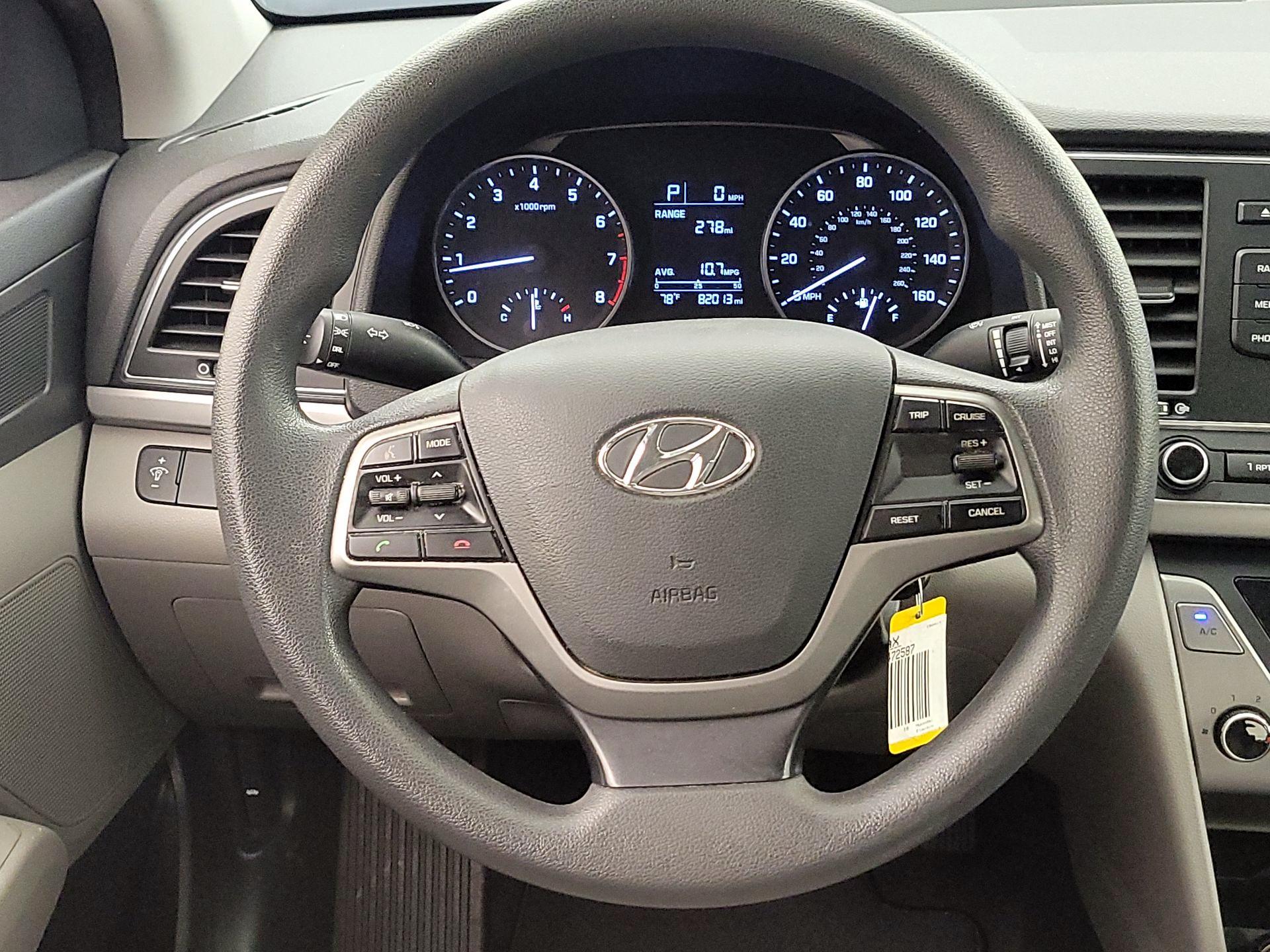 Thumbnail: 2018 Hyundai Elantra - 10