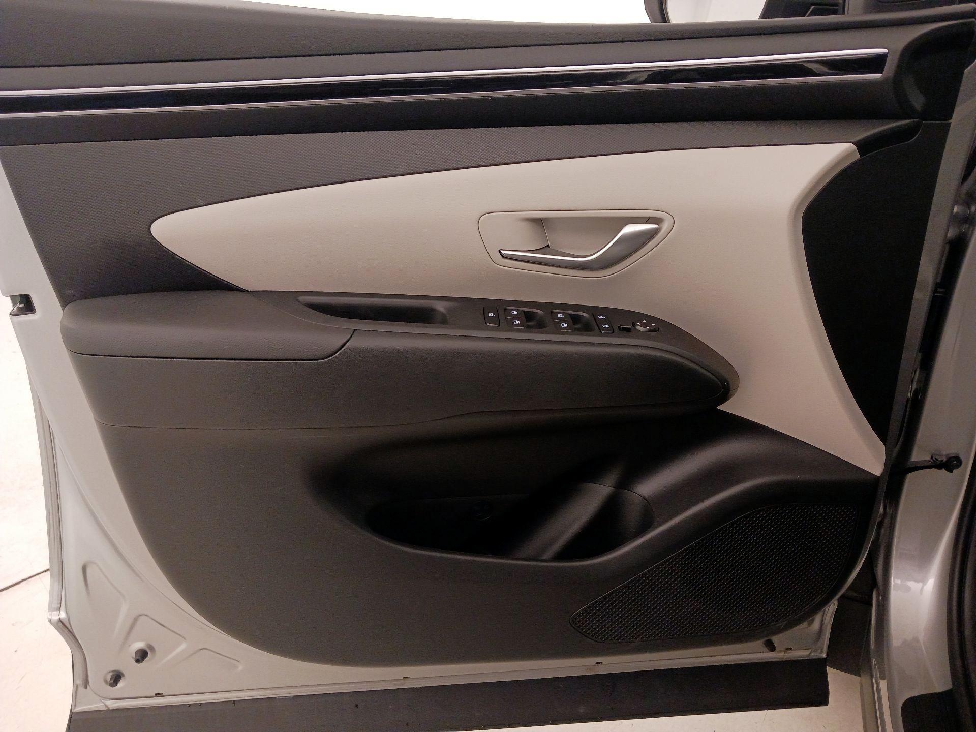 Thumbnail: 2024 Hyundai Tucson - 12