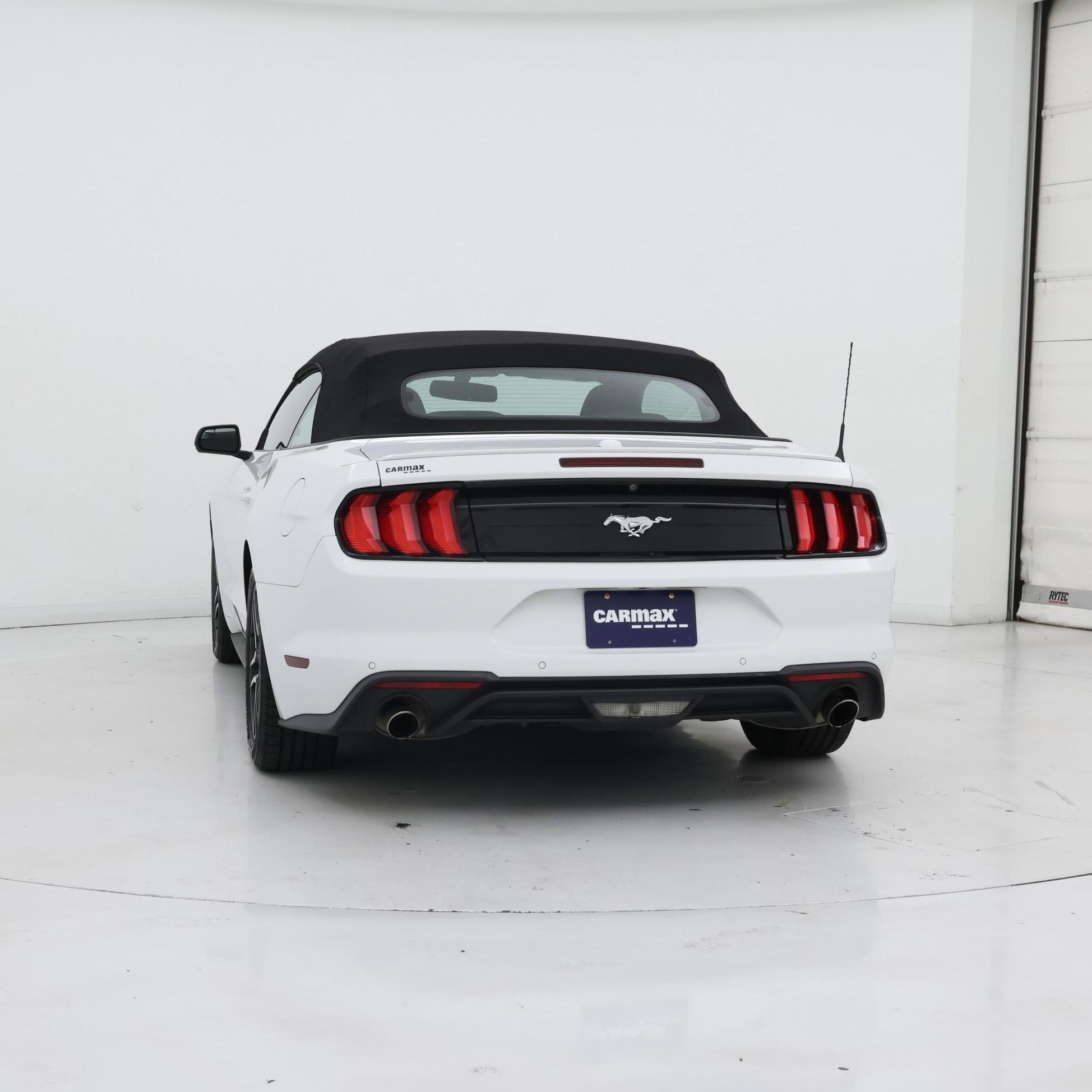 Thumbnail: 2019 Ford Mustang - 6
