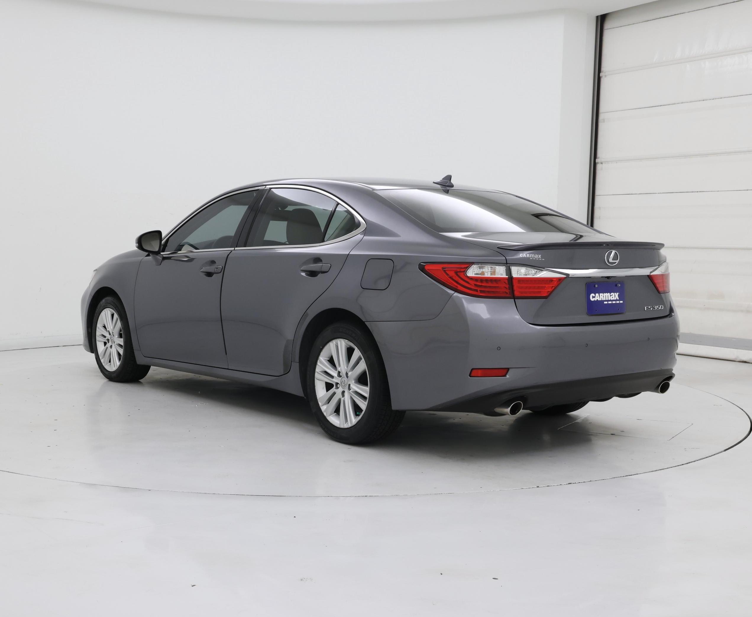 Thumbnail: 2014 Lexus ES - 2