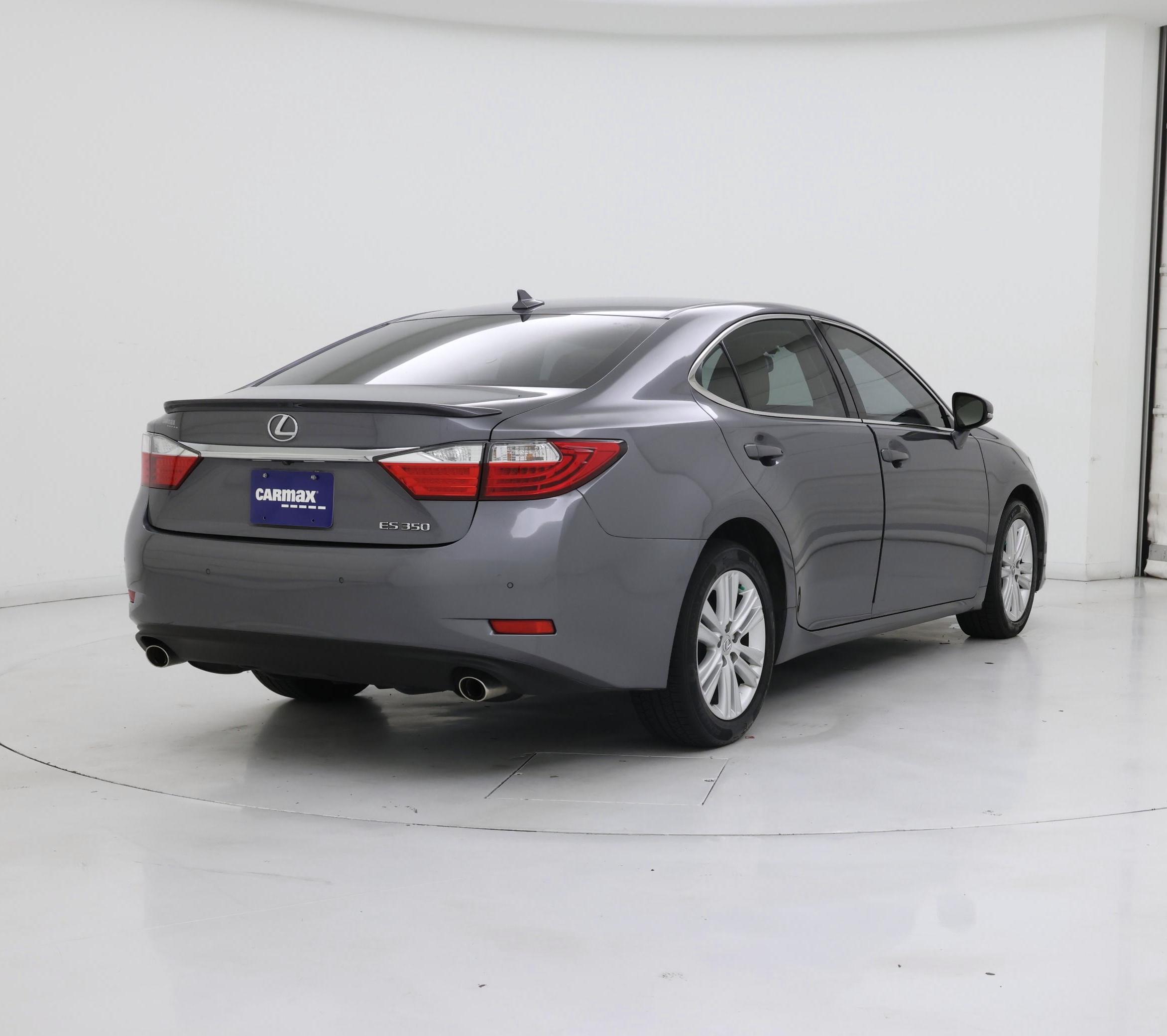 Thumbnail: 2014 Lexus ES - 8