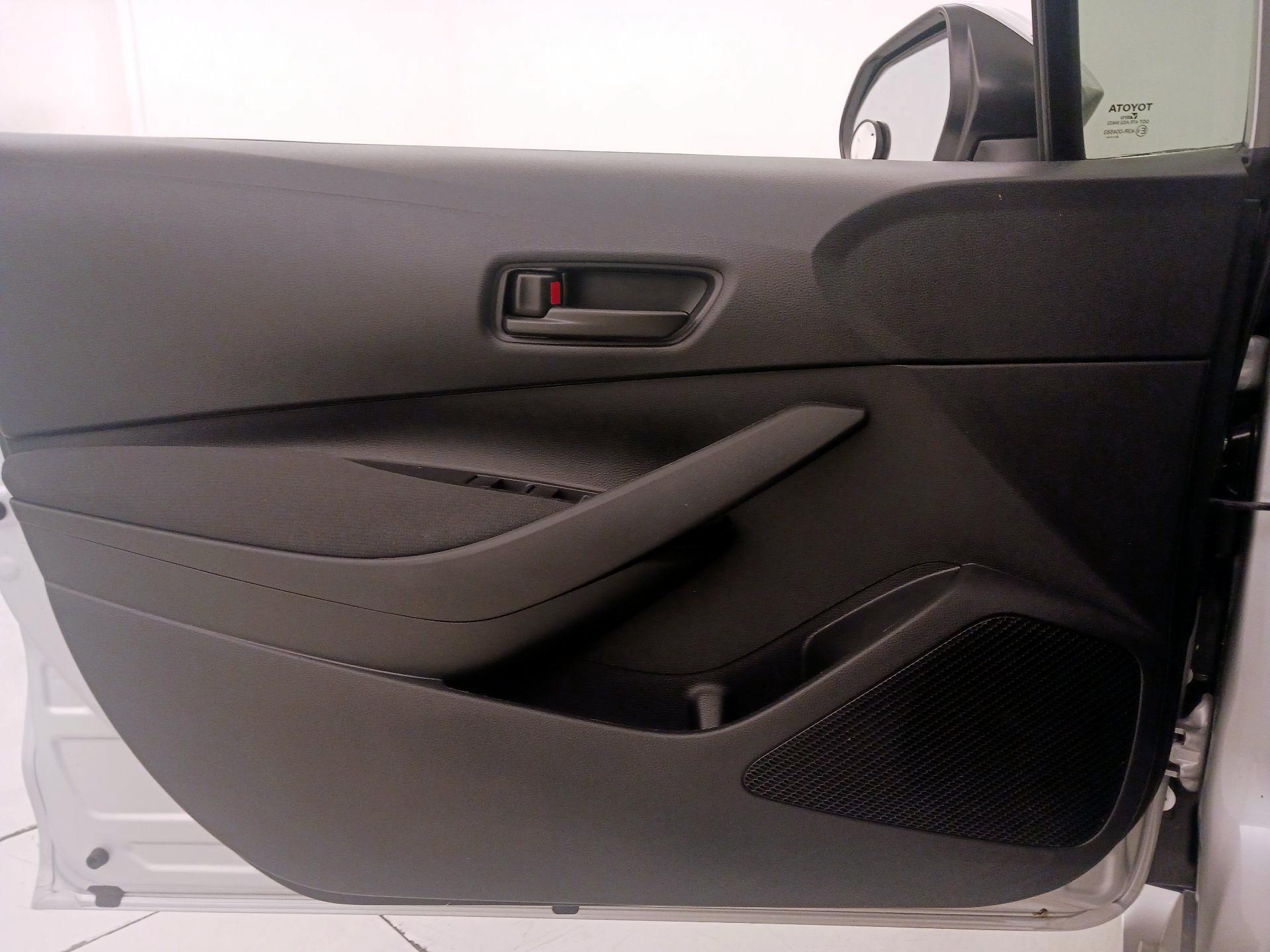 Thumbnail: 2024 Toyota Corolla - 12