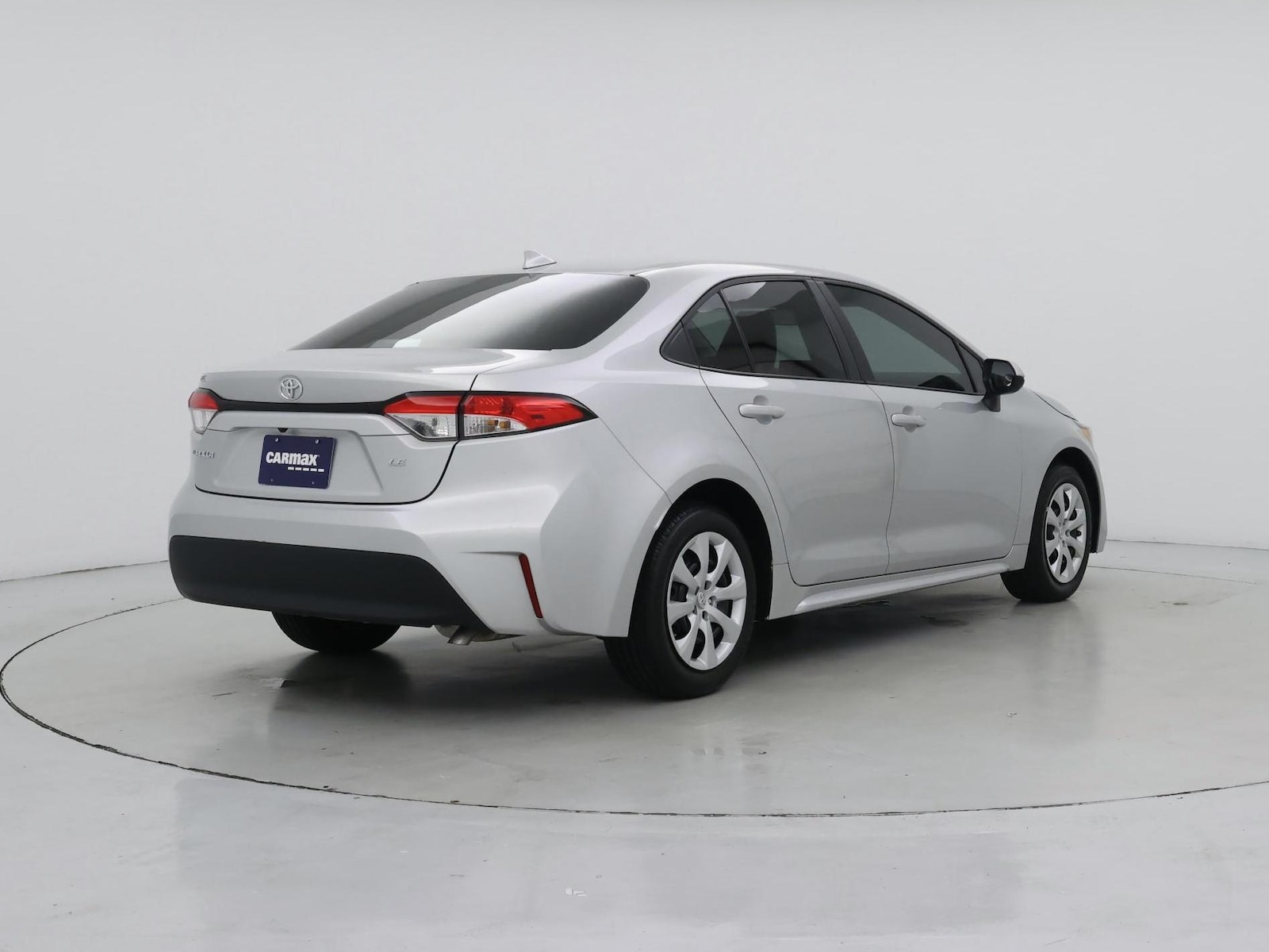 2024 Toyota Corolla LE - Photo 9