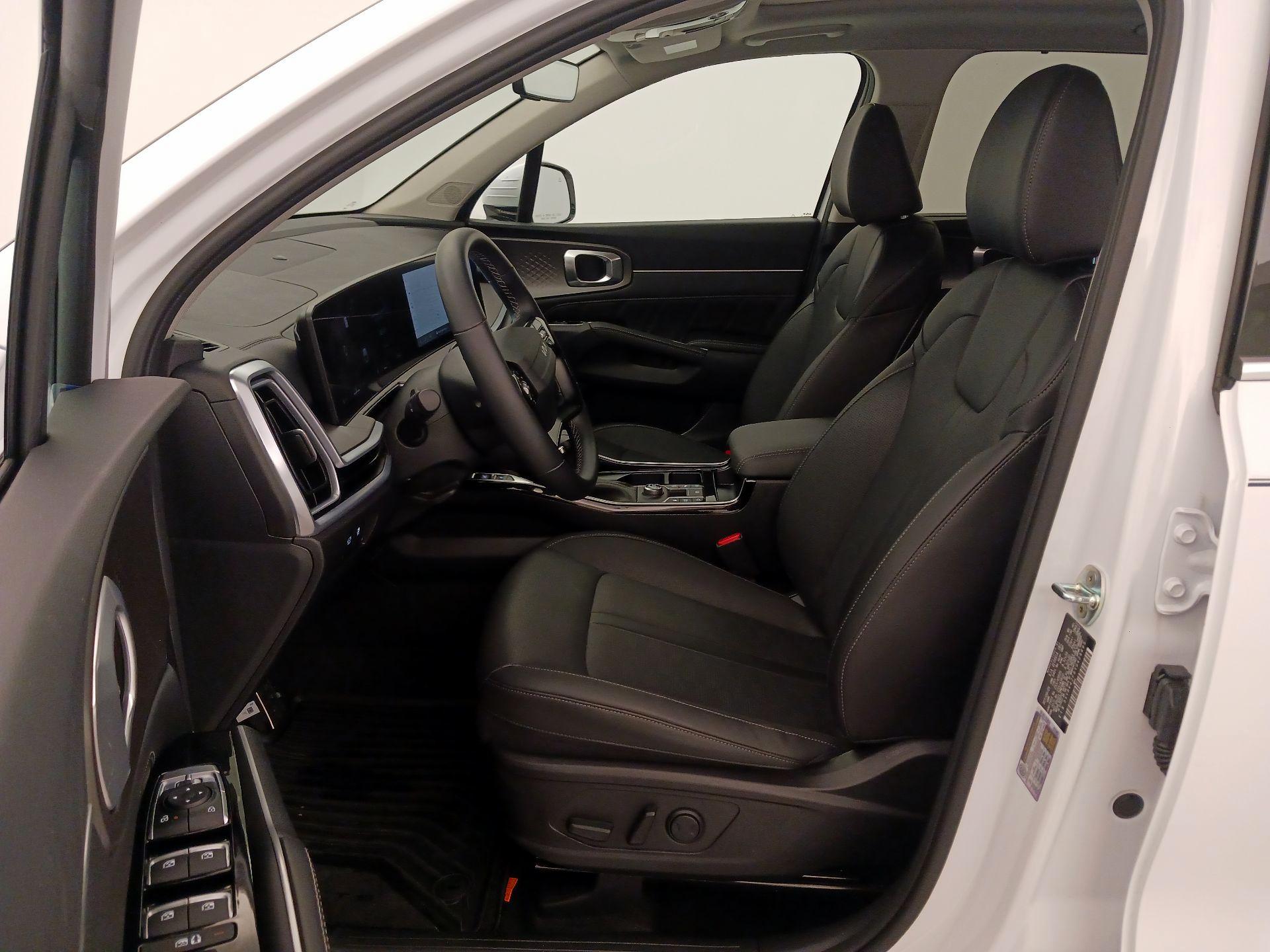 Thumbnail: 2026 Kia Sorento - 11