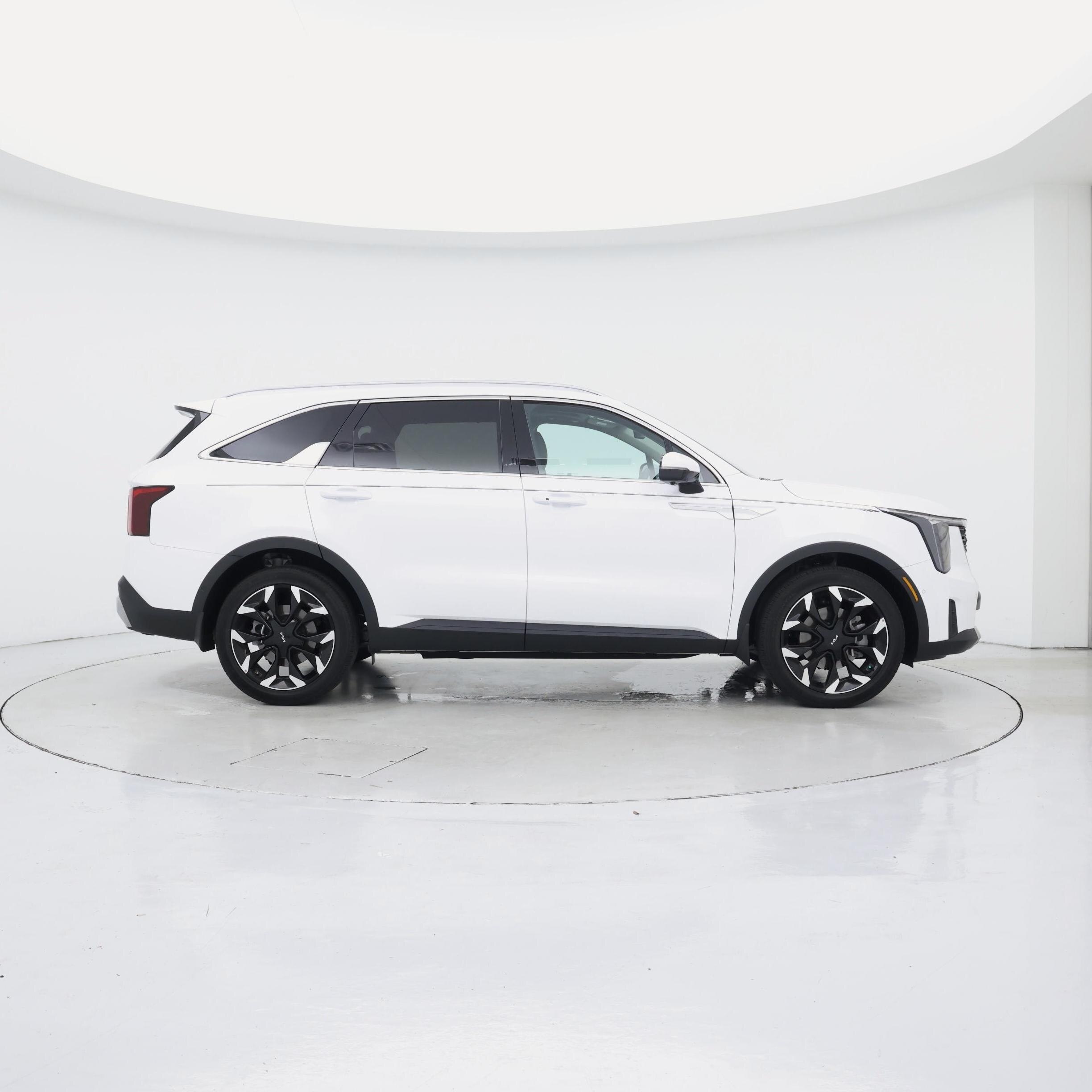 Thumbnail: 2026 Kia Sorento - 7