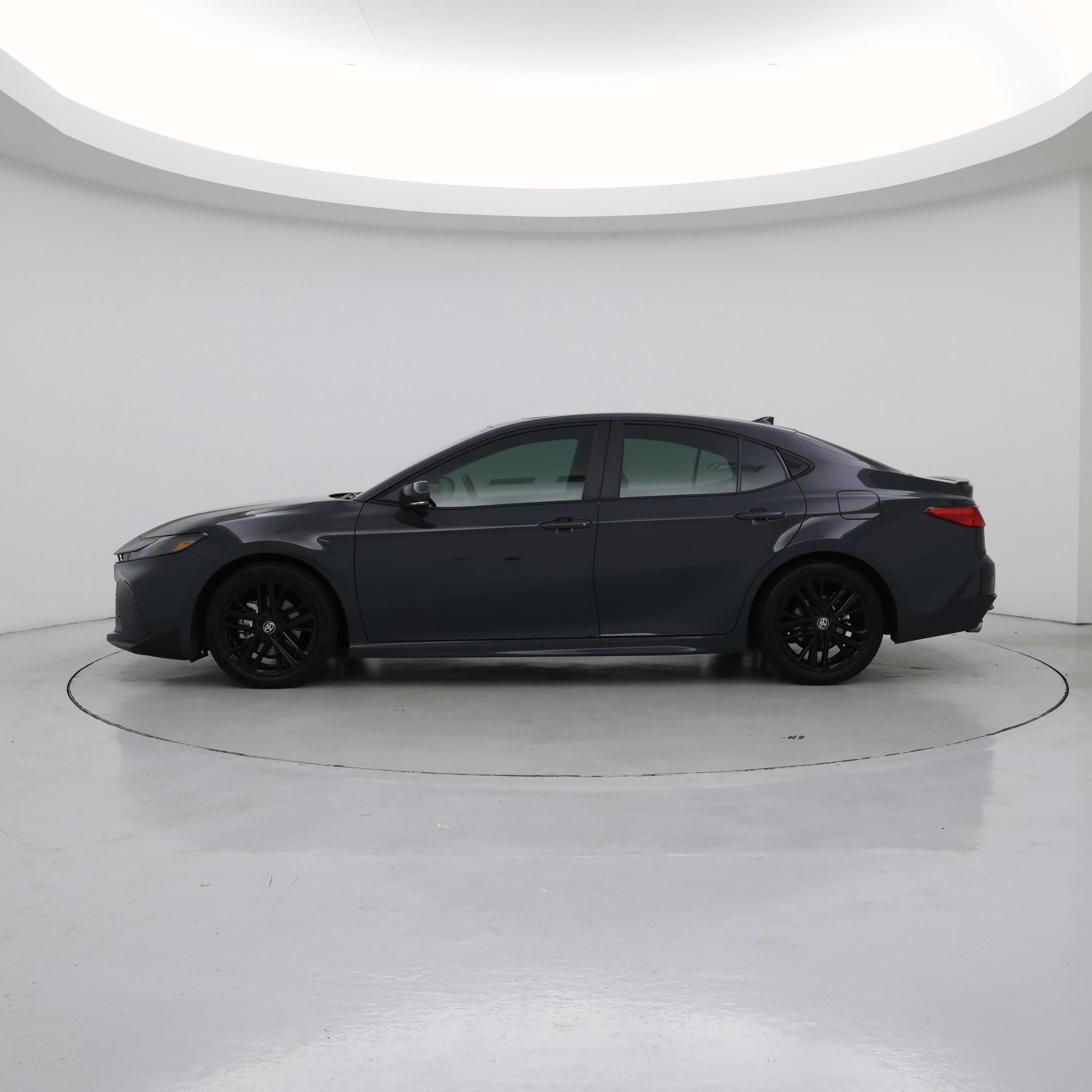 Thumbnail: 2025 Toyota Camry - 3
