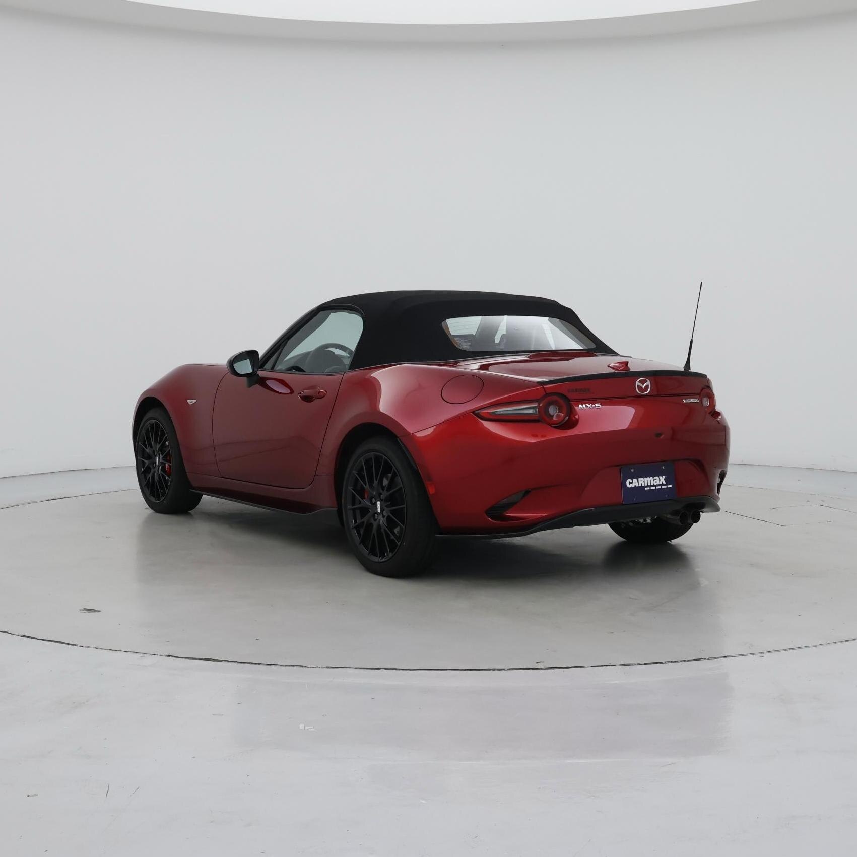 Thumbnail: 2025 Mazda MX-5 Miata - 2