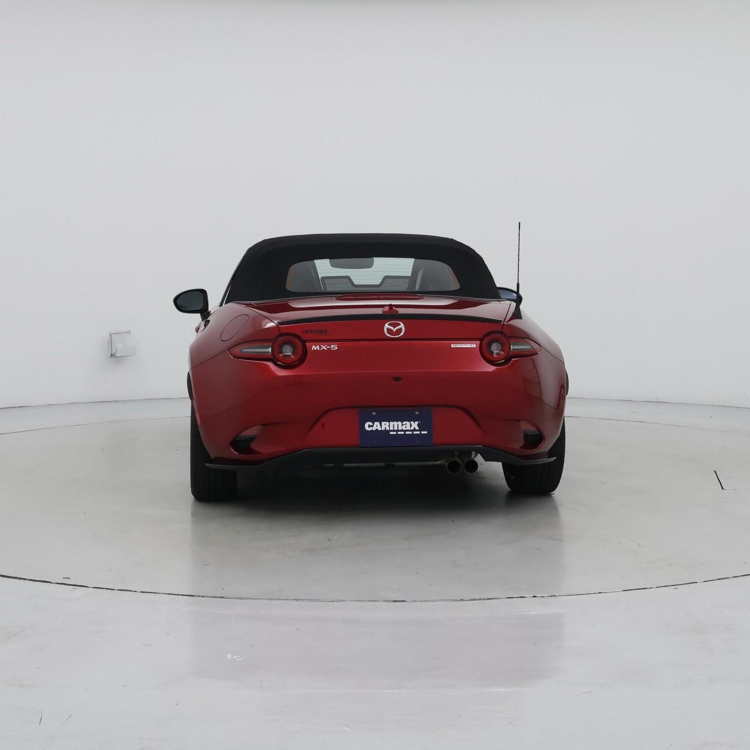Thumbnail: 2025 Mazda MX-5 Miata - 6