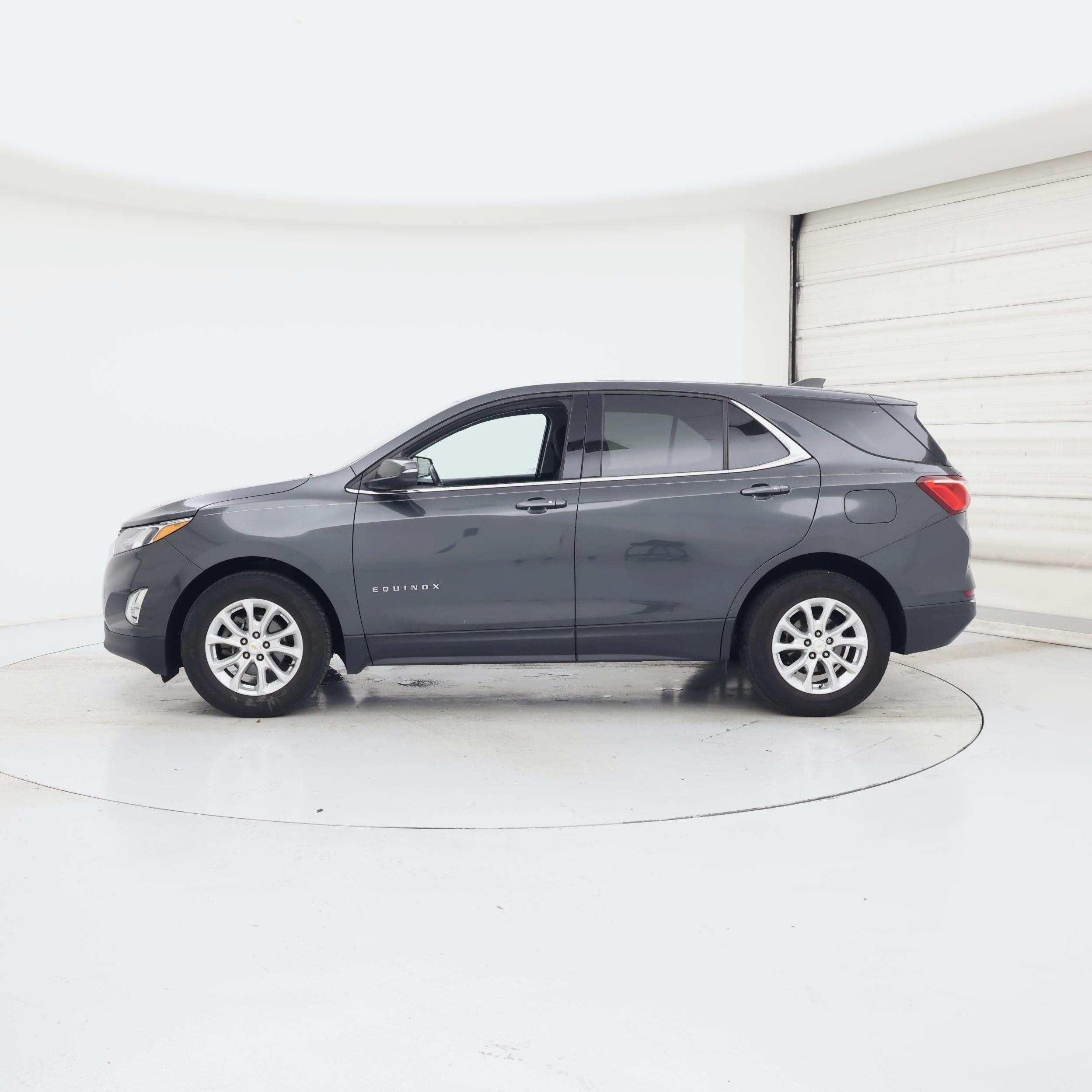 Thumbnail: 2019 Chevrolet Equinox - 3