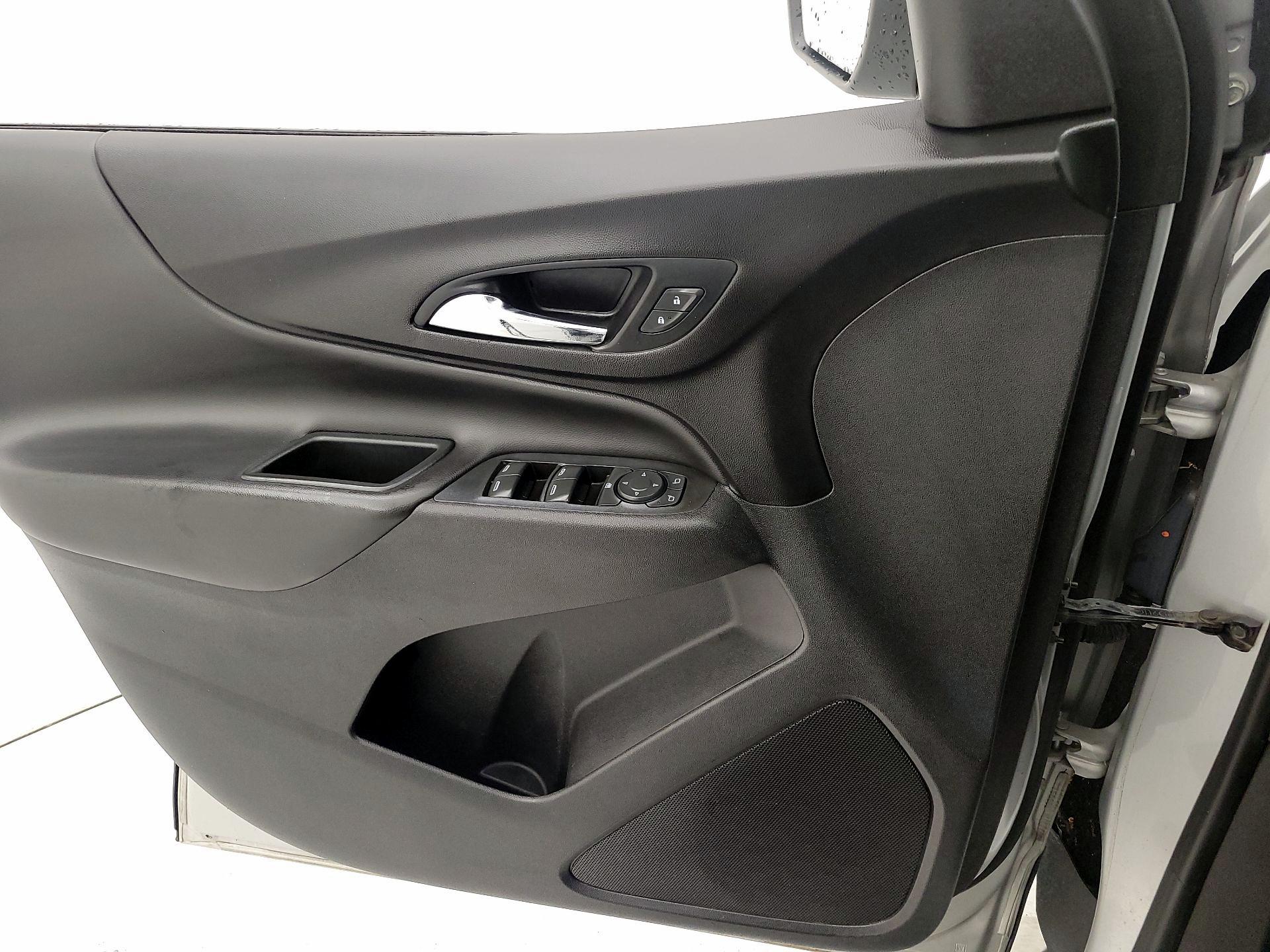 Thumbnail: 2021 Chevrolet Equinox - 12