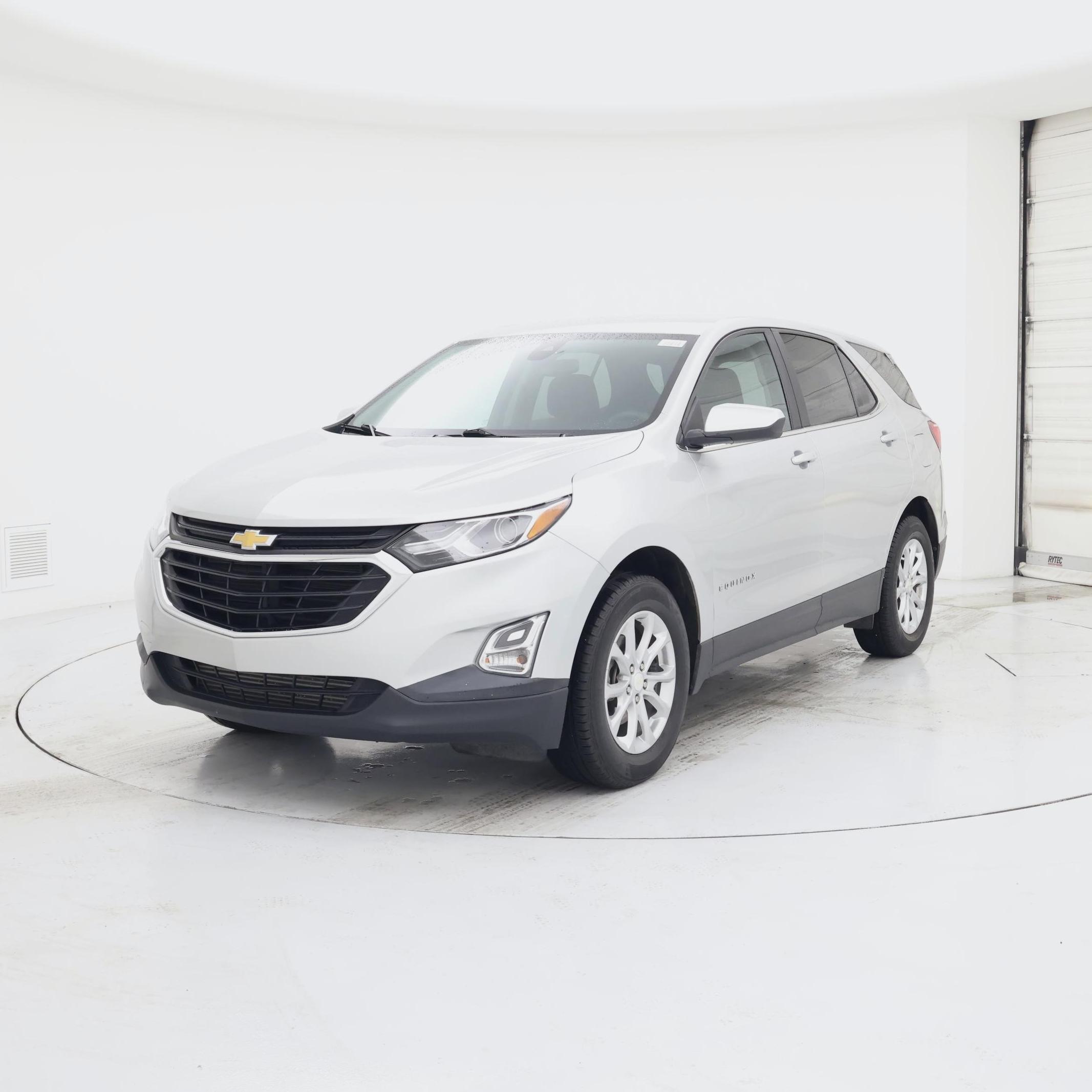 Thumbnail: 2021 Chevrolet Equinox - 4