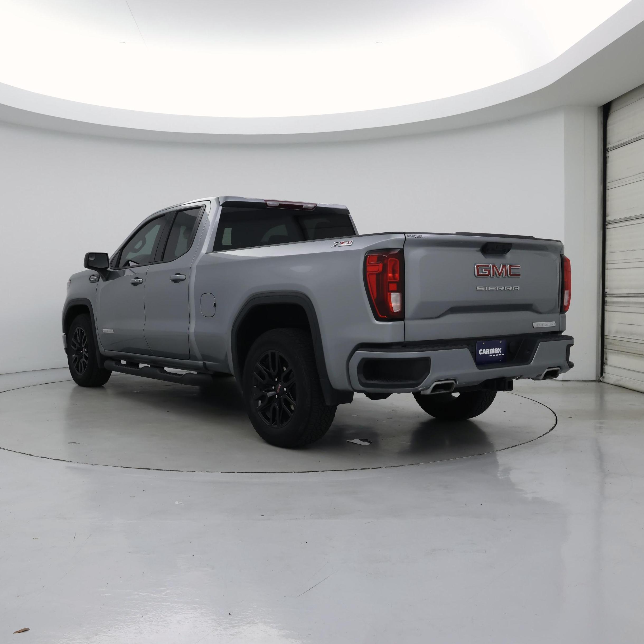Thumbnail: 2023 GMC Sierra 1500 - 2