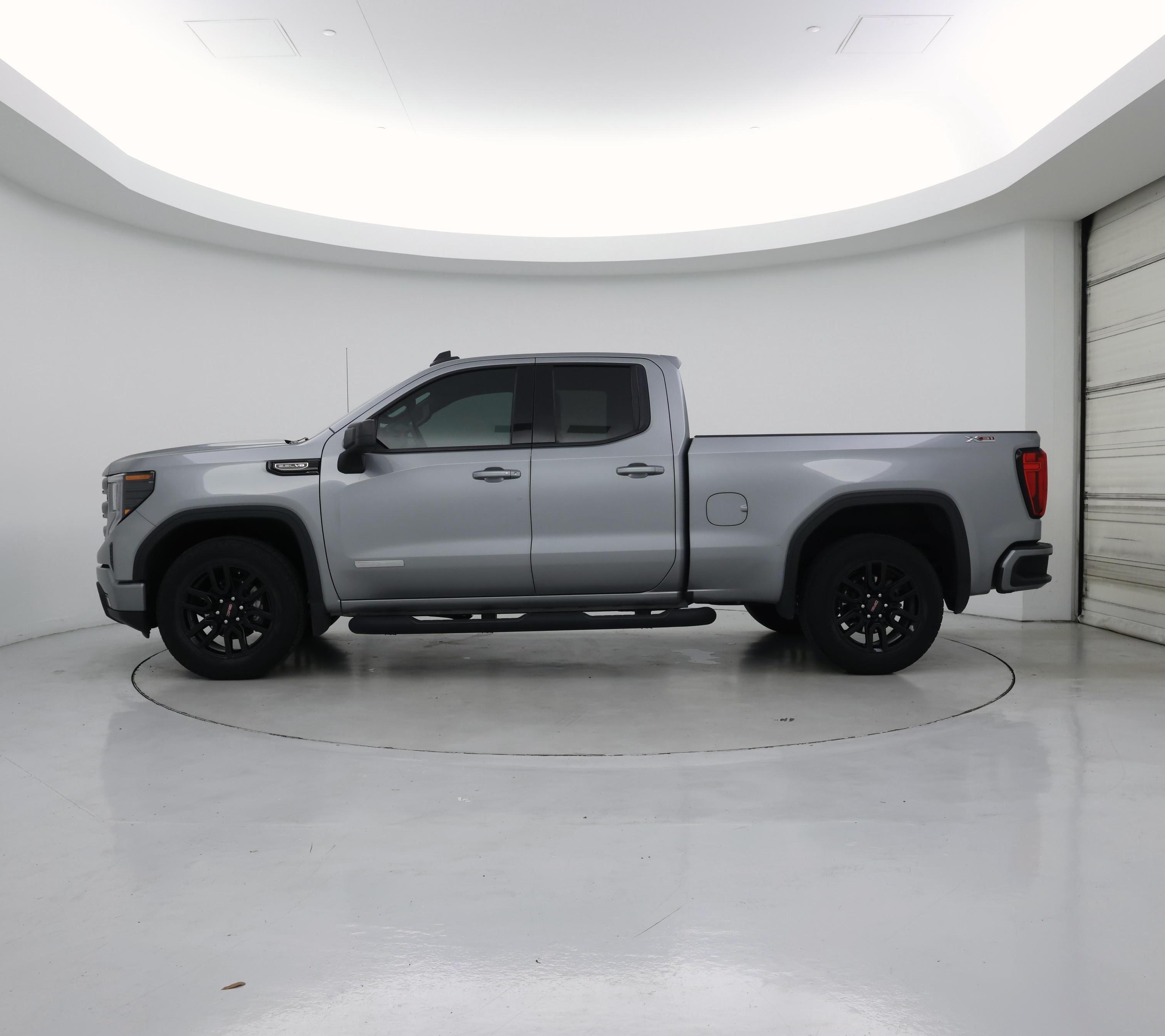 Thumbnail: 2023 GMC Sierra 1500 - 3