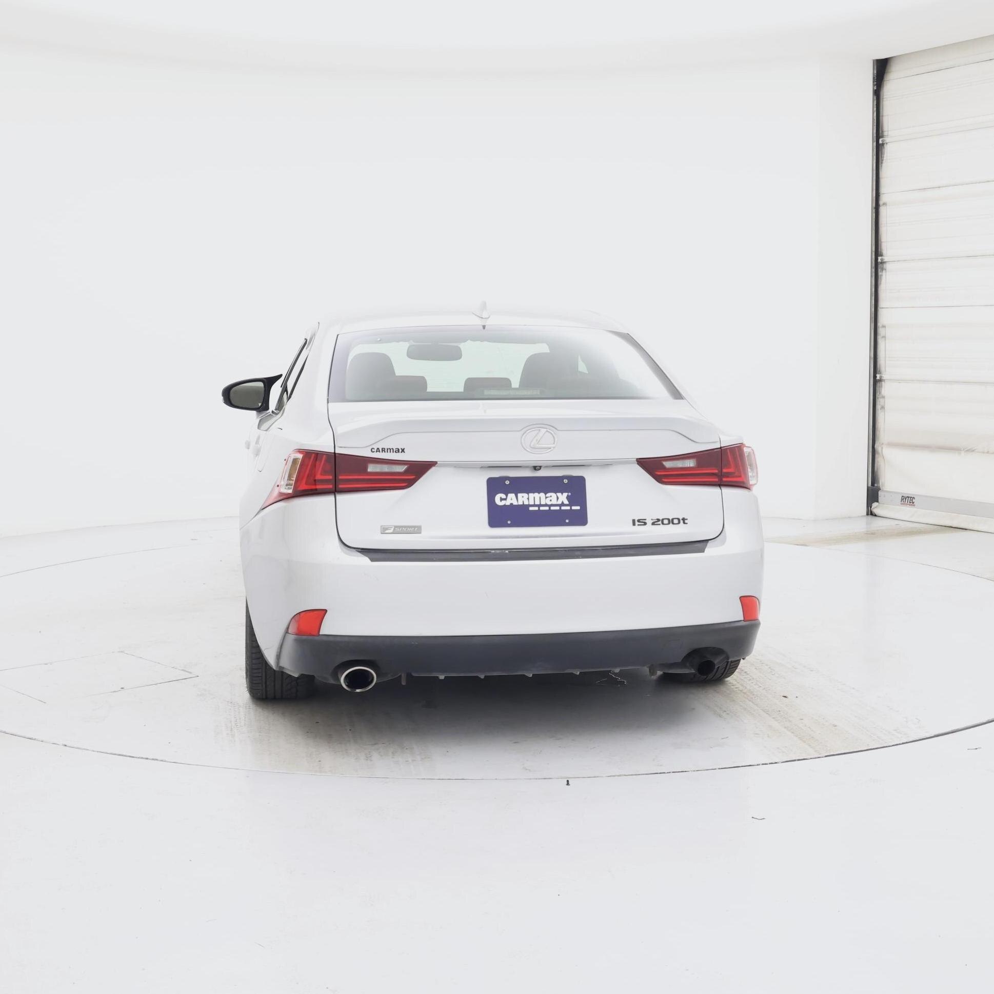 Thumbnail: 2016 Lexus IS - 6